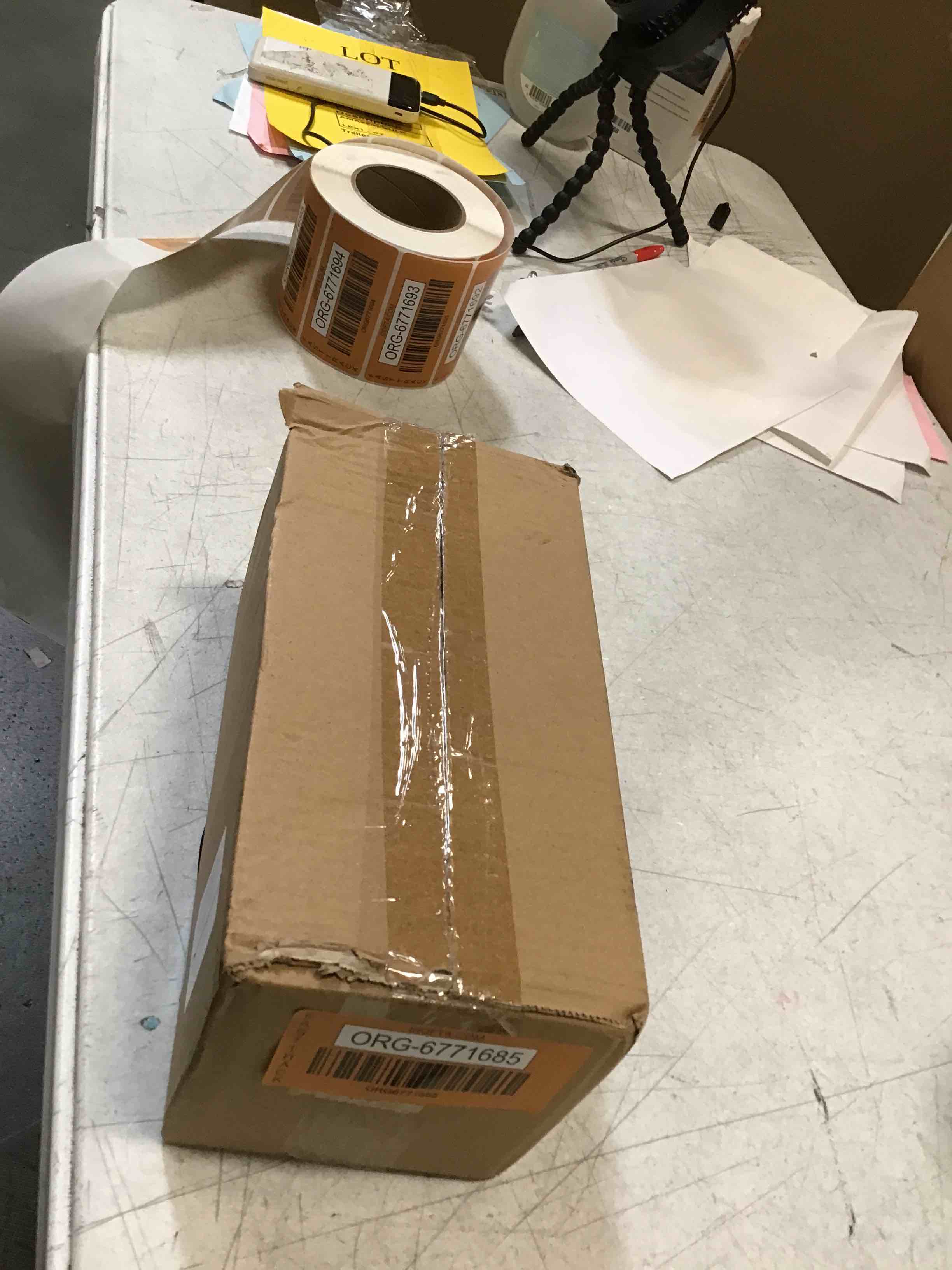 https://s3.amazonaws.com/lotting-images-prod/bidfta/ORG6771685_1721676414831.jpeg