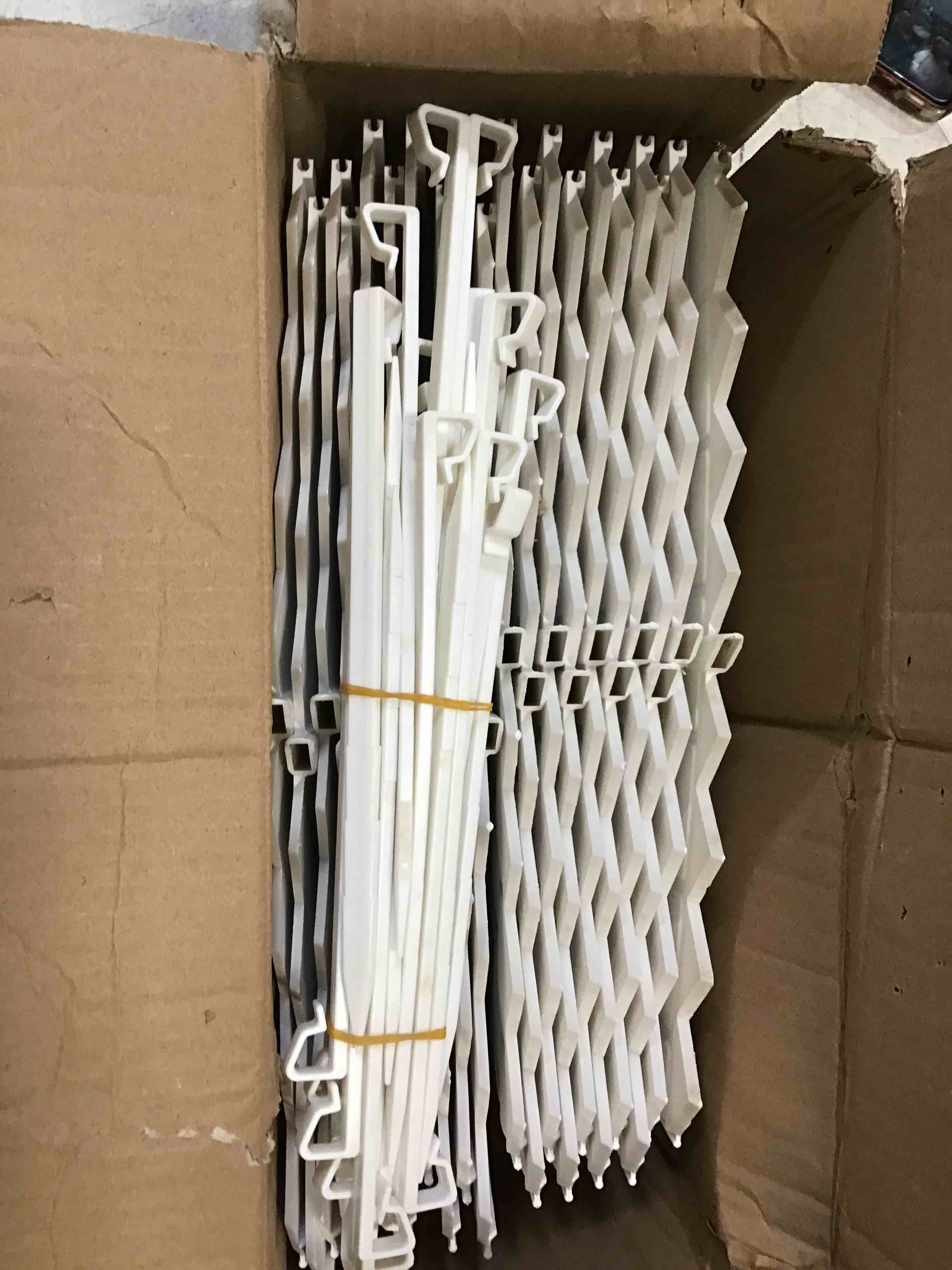 https://s3.amazonaws.com/lotting-images-prod/bidfta/ORG6771768_1721745661620.jpeg