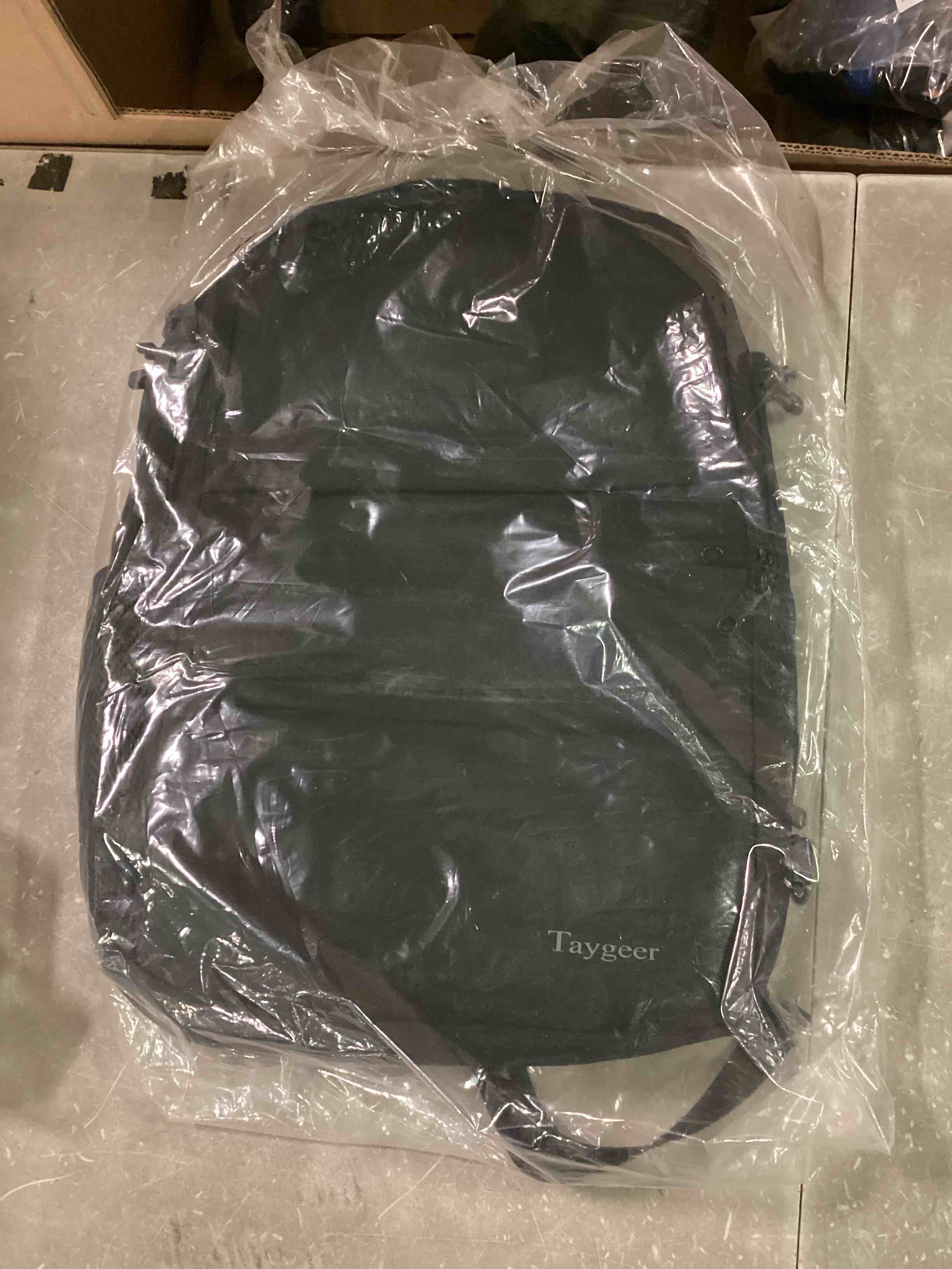 https://s3.amazonaws.com/lotting-images-prod/bidfta/ORG6772859_1722264639862.jpeg
