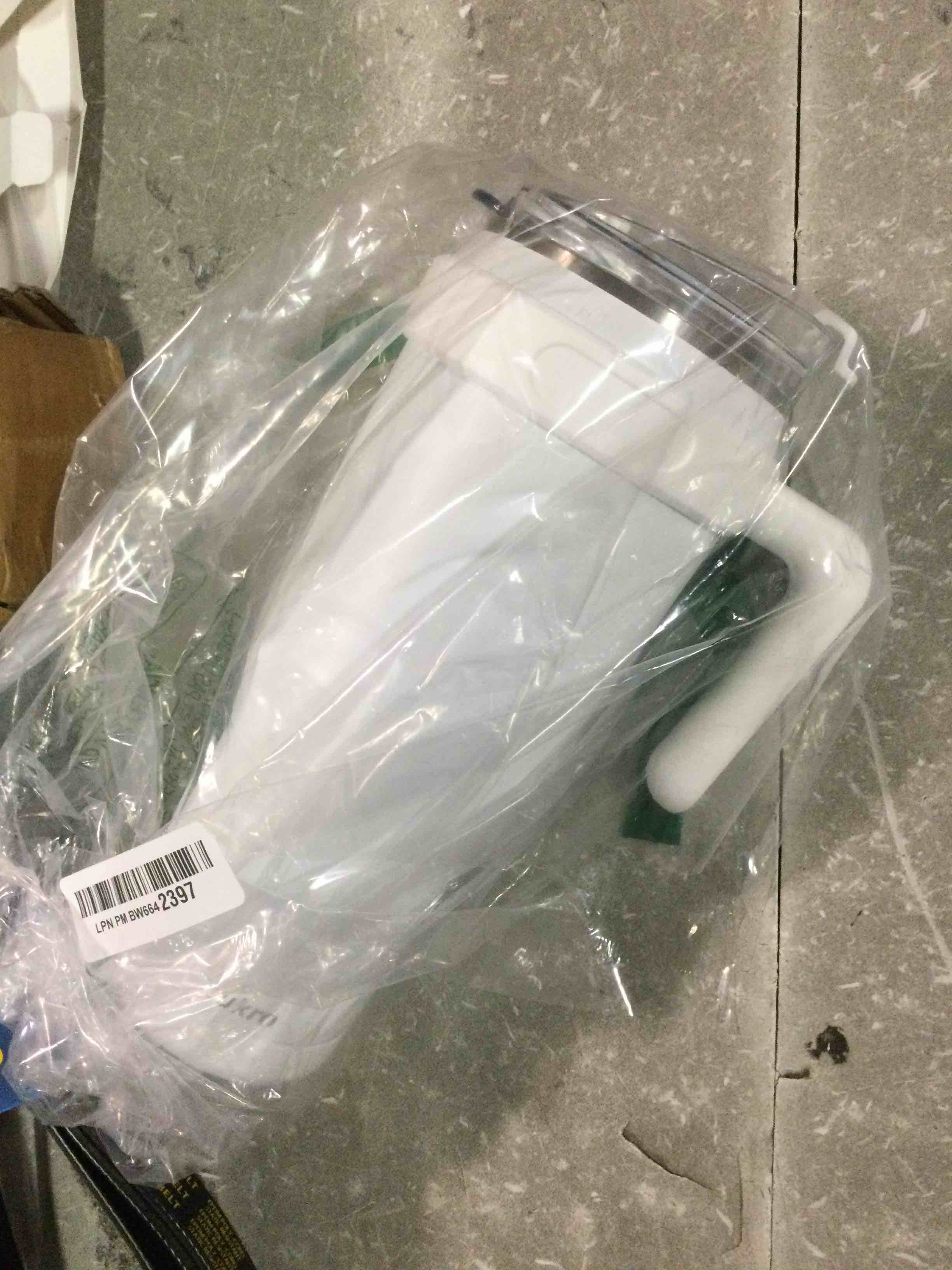 https://s3.amazonaws.com/lotting-images-prod/bidfta/ORG6774769_1721653263182.jpeg