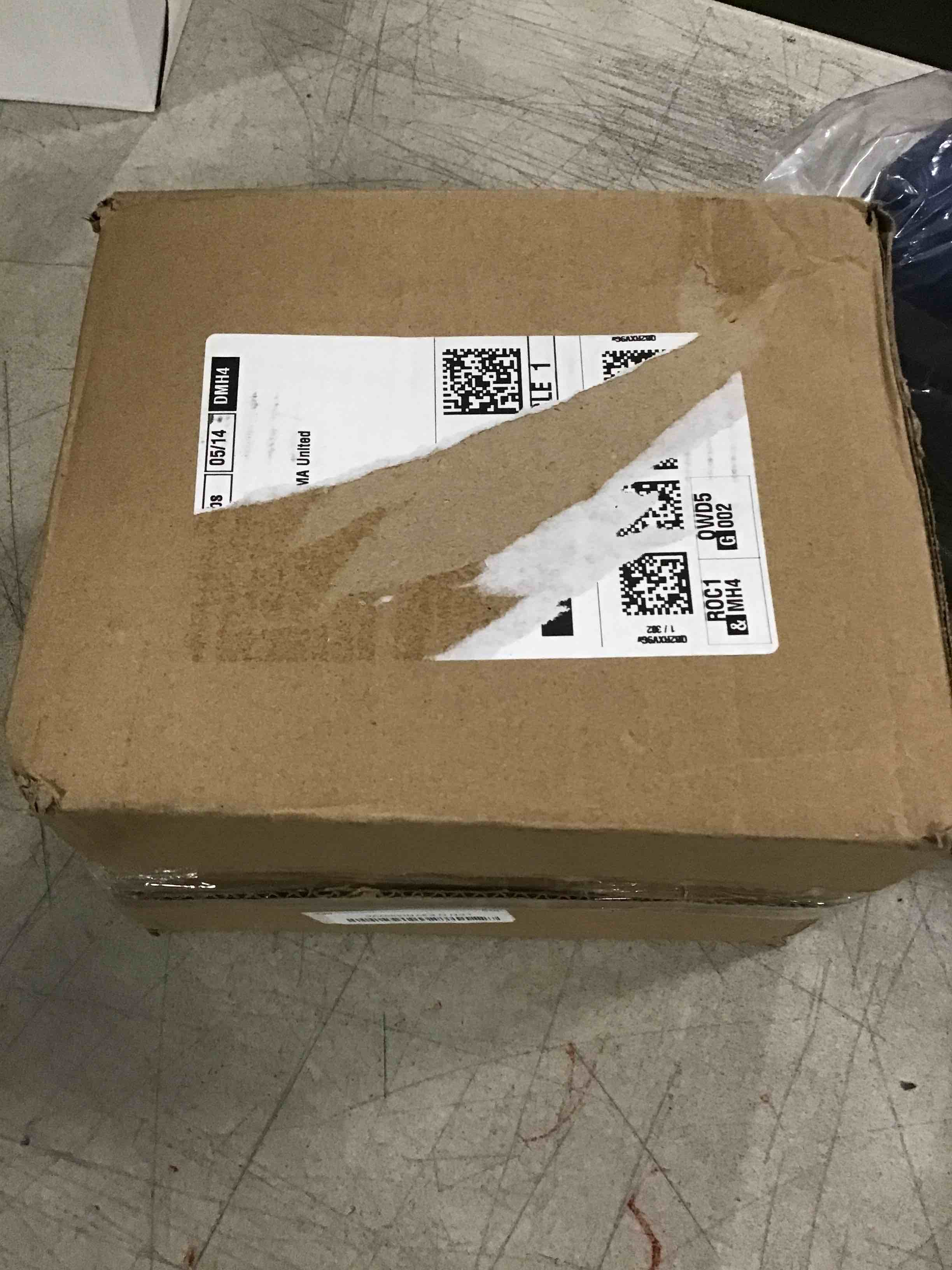 https://s3.amazonaws.com/lotting-images-prod/bidfta/ORG6775626_1722515402478.jpeg