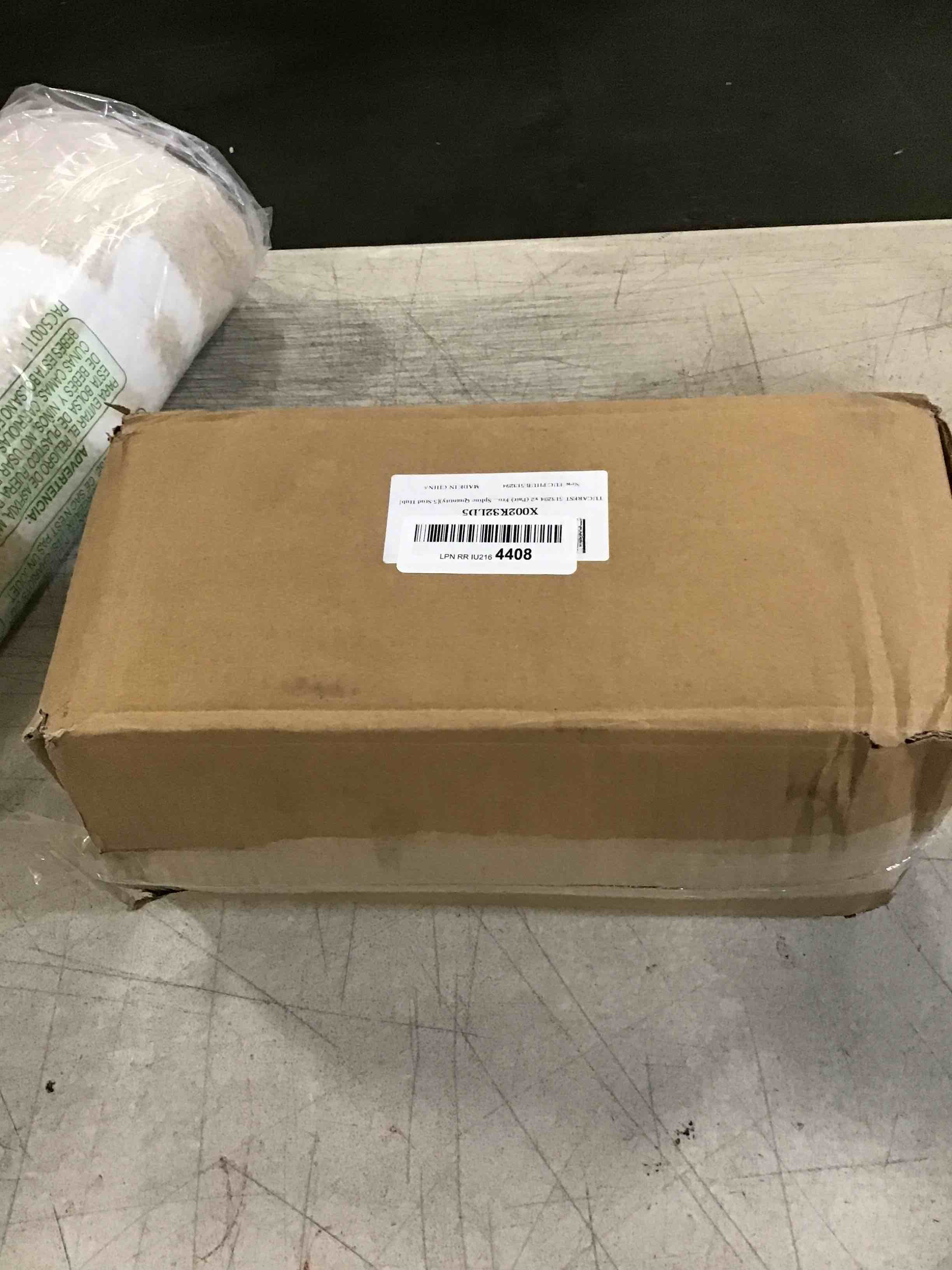 https://s3.amazonaws.com/lotting-images-prod/bidfta/ORG6775693_1722523281632.jpeg