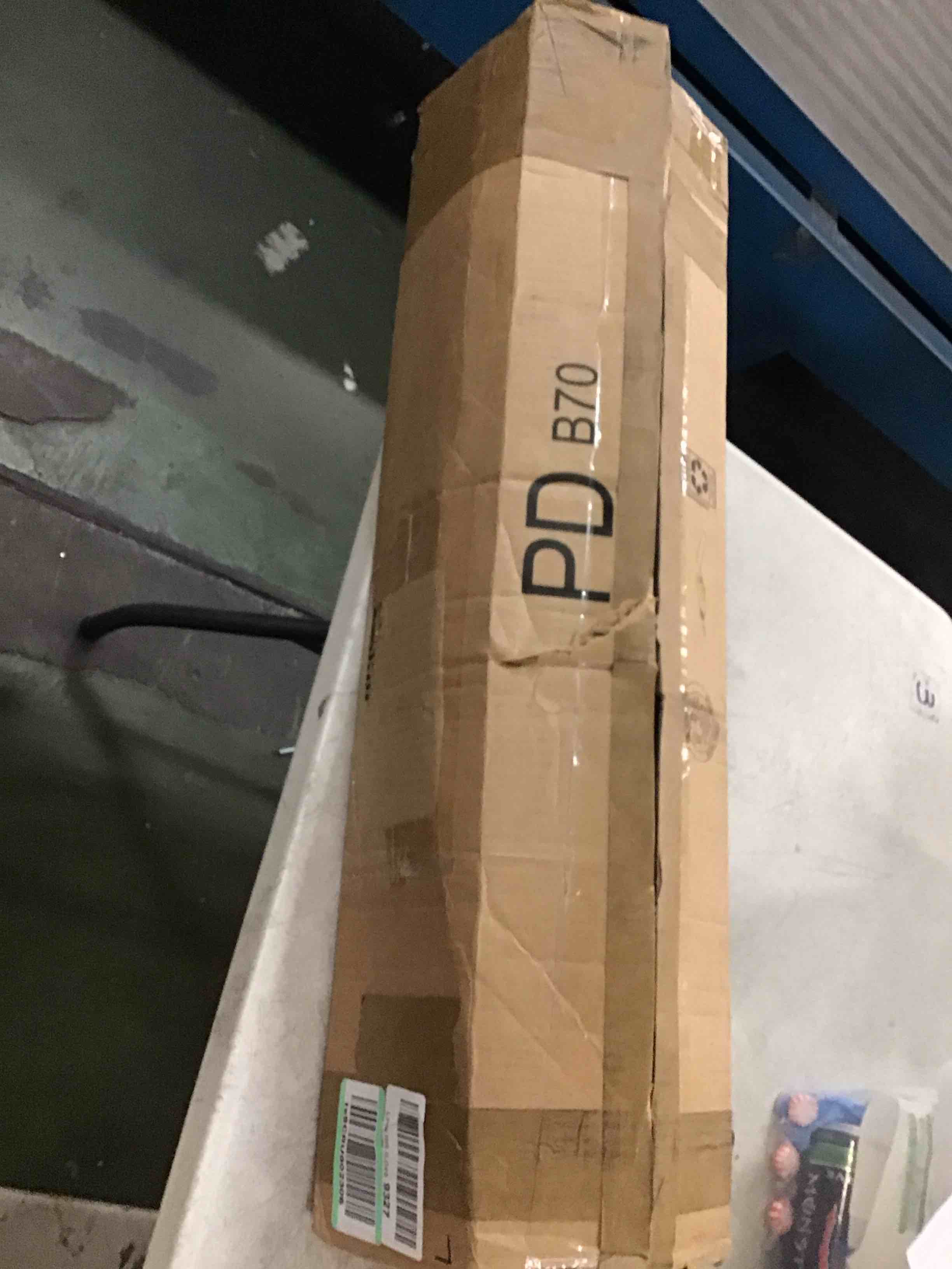 https://s3.amazonaws.com/lotting-images-prod/bidfta/ORG6775946_1723075980350.jpeg