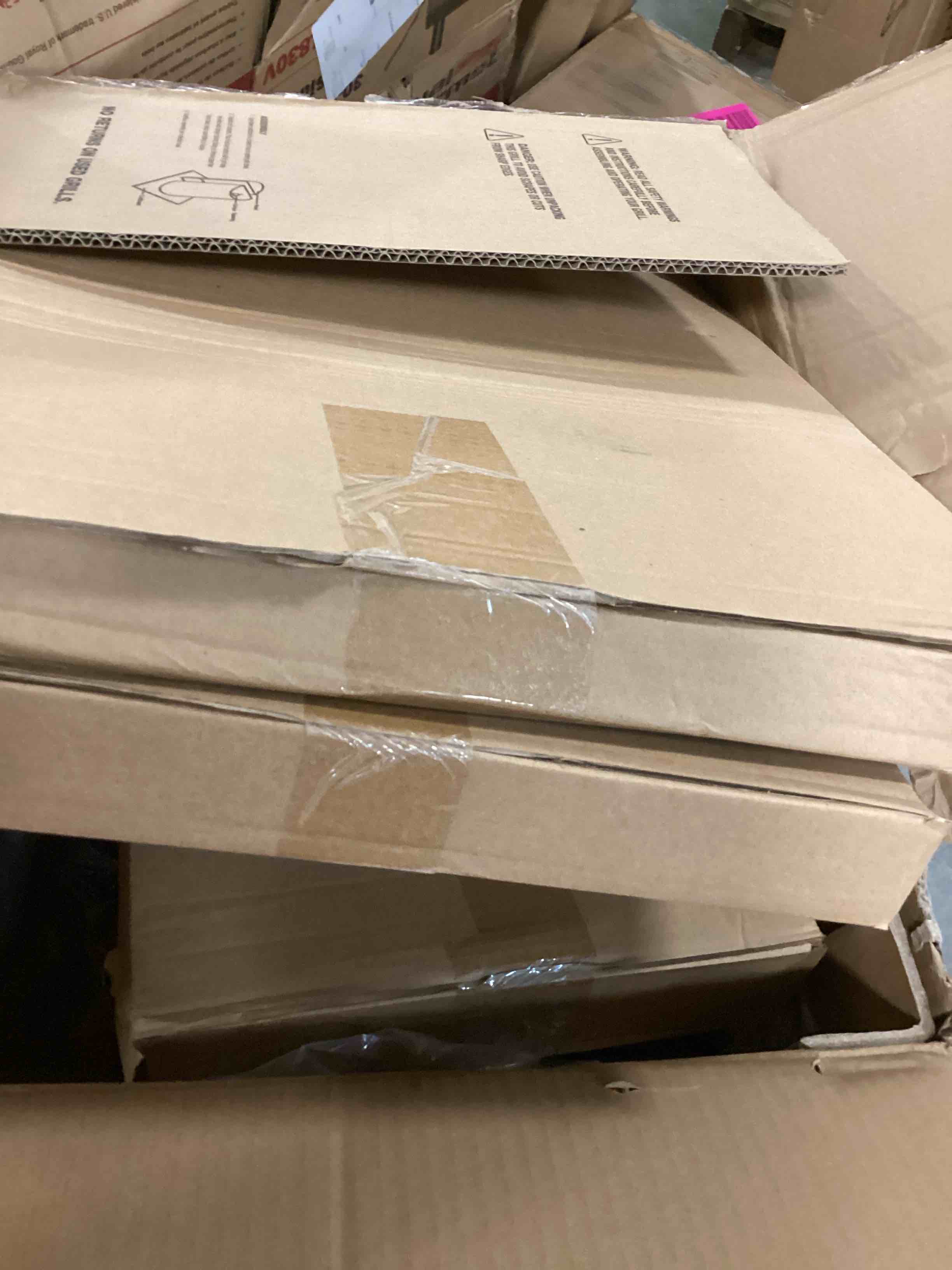 https://s3.amazonaws.com/lotting-images-prod/bidfta/ORG6777127_1722461890038.jpeg