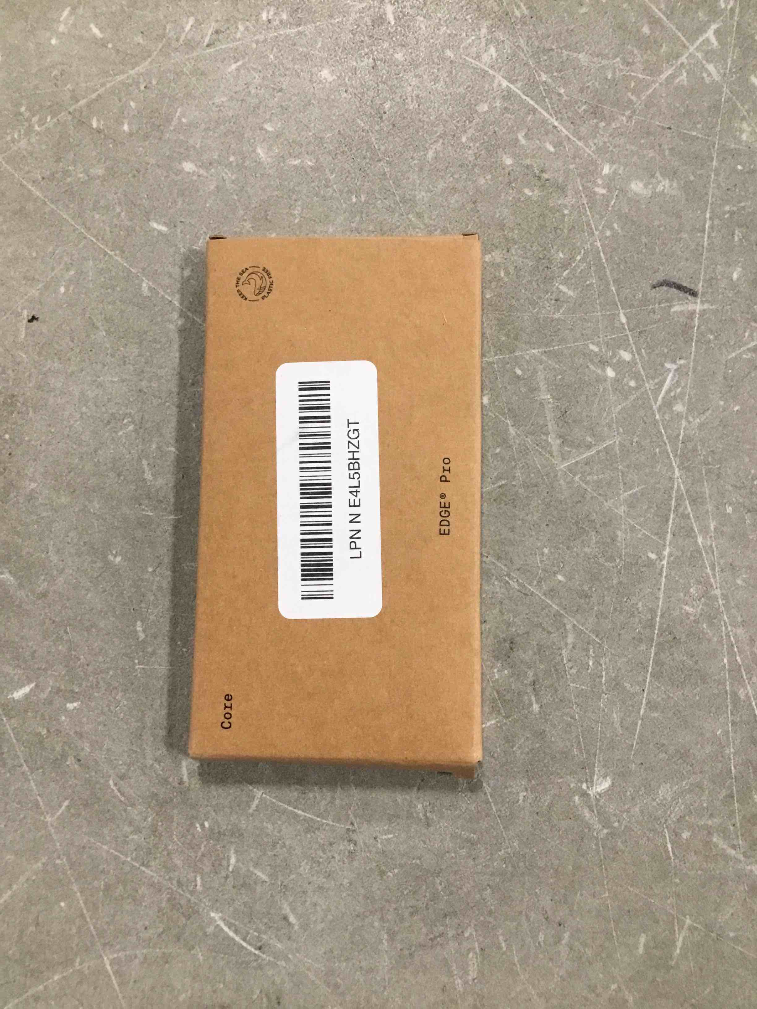 https://s3.amazonaws.com/lotting-images-prod/bidfta/ORG6781181_1722343365869.jpeg