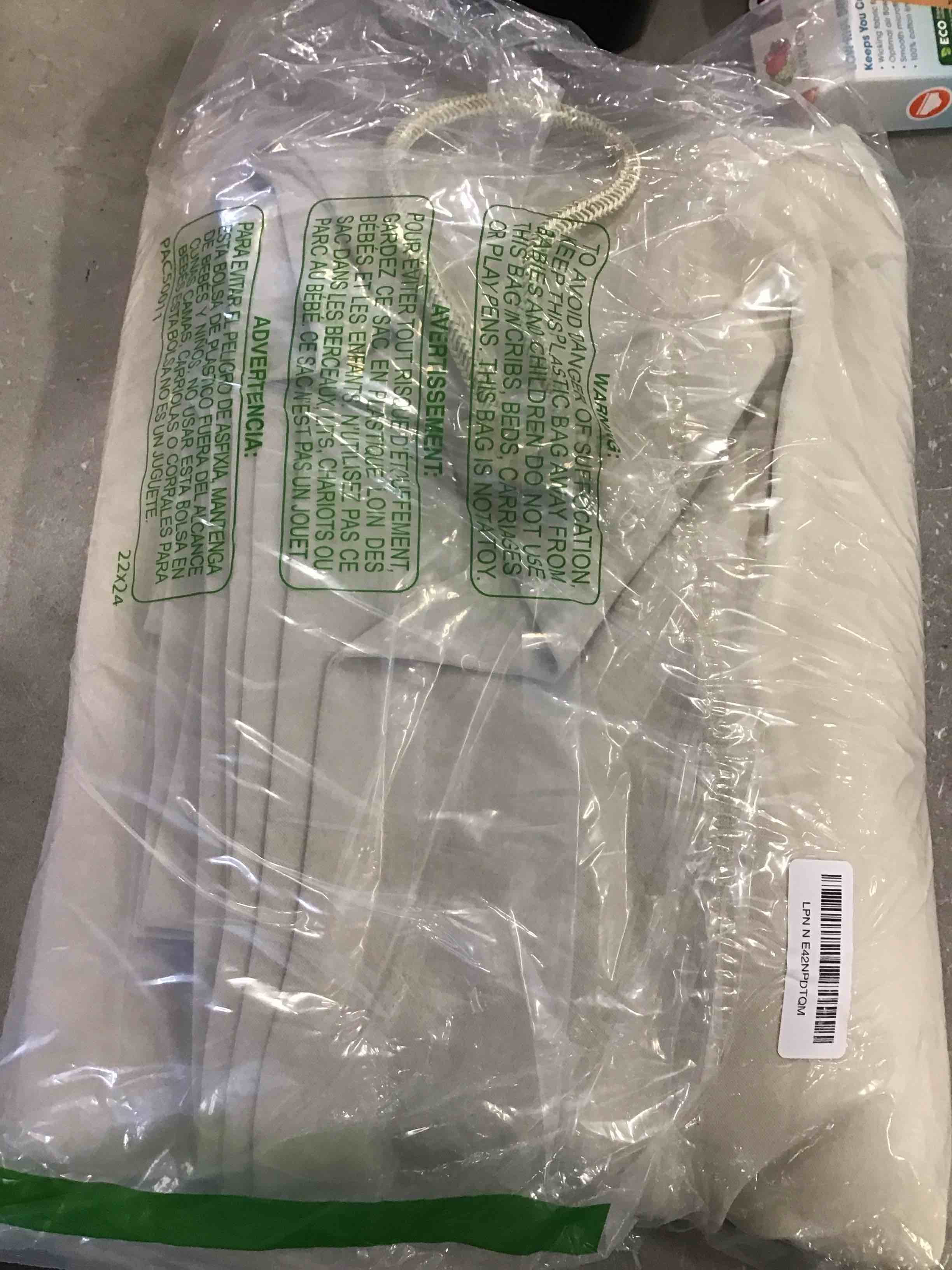https://s3.amazonaws.com/lotting-images-prod/bidfta/ORG6781453_1722365254495.jpeg