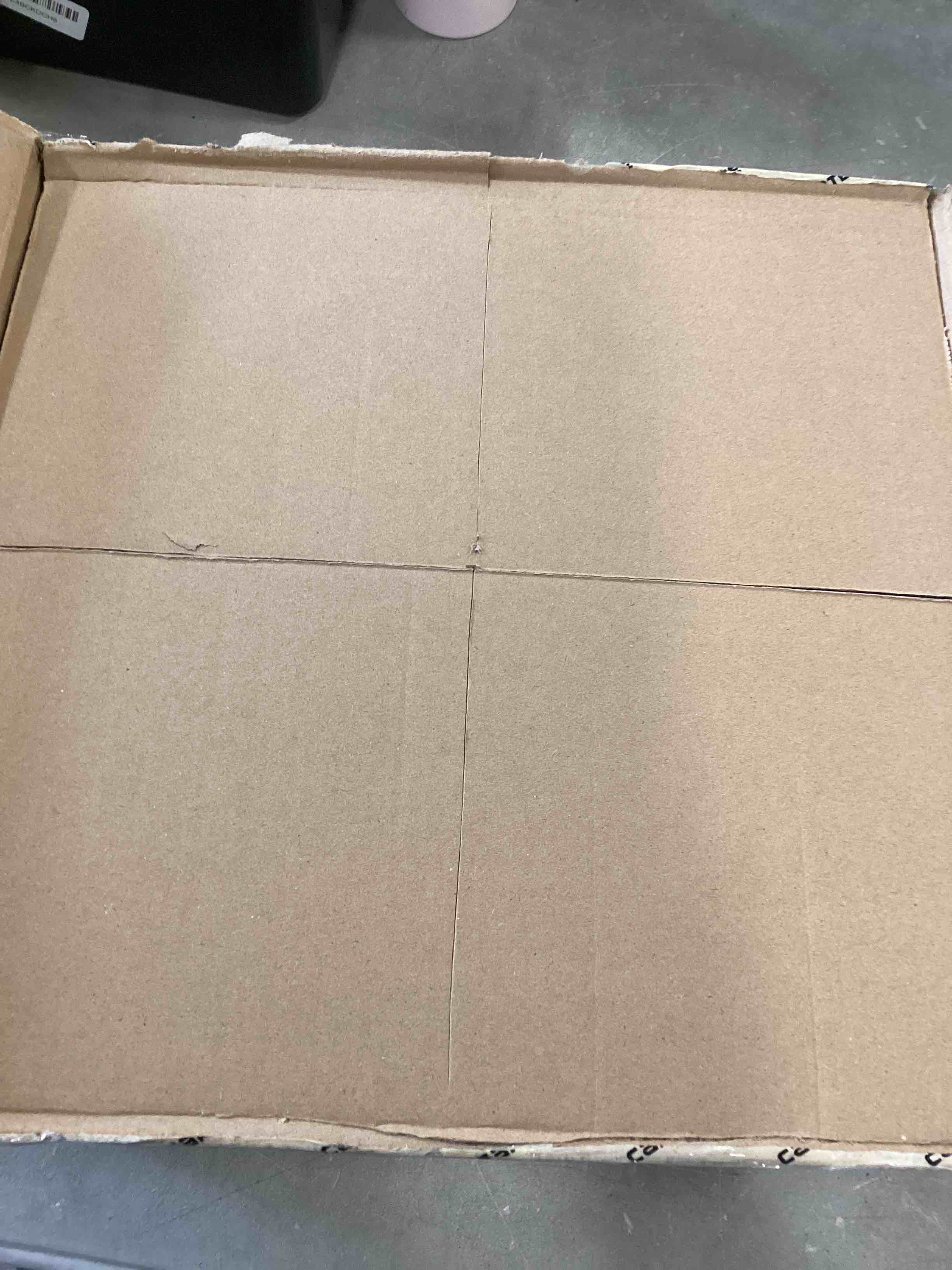https://s3.amazonaws.com/lotting-images-prod/bidfta/ORG6781632_1722433914054.jpeg
