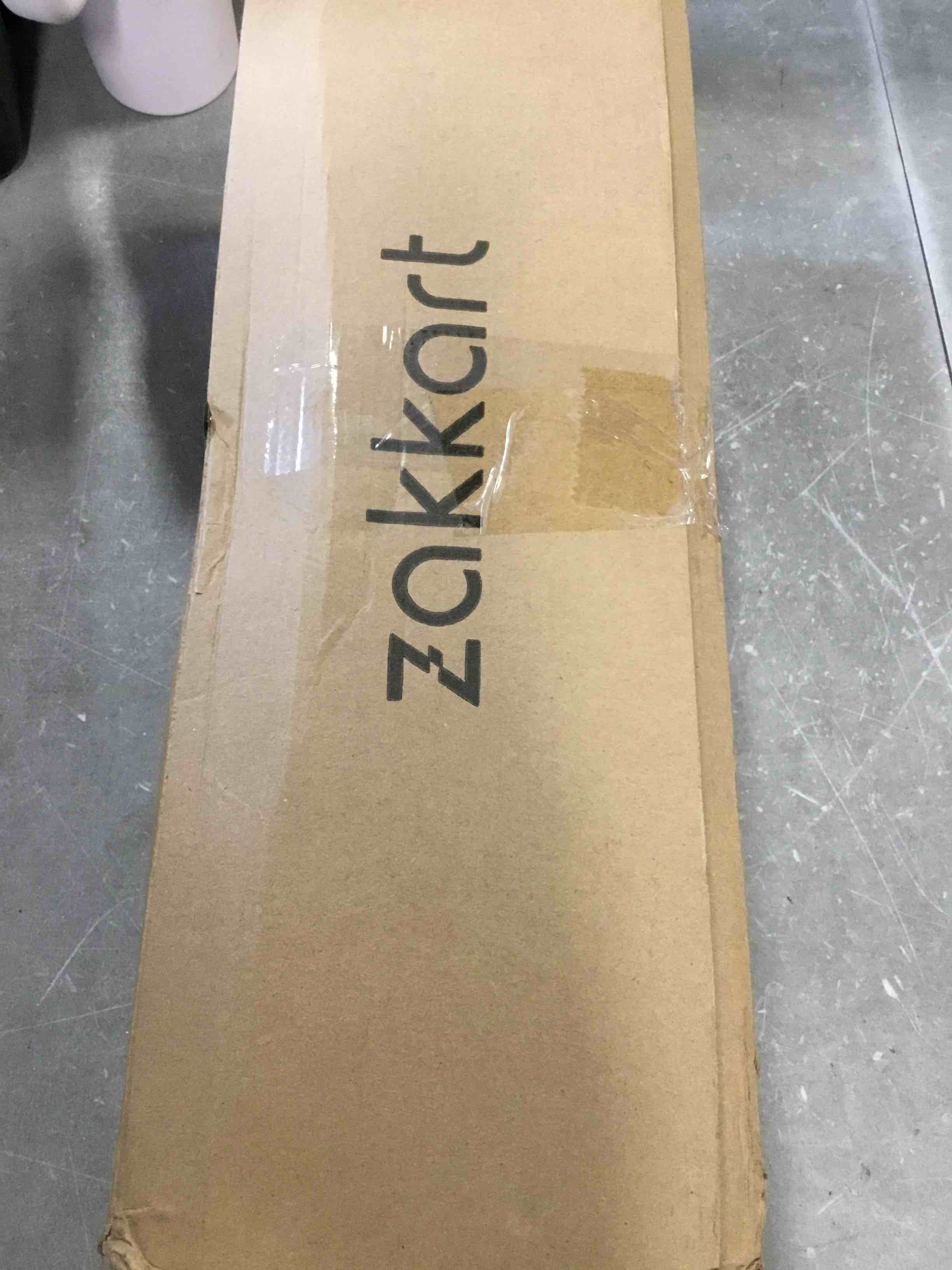 https://s3.amazonaws.com/lotting-images-prod/bidfta/ORG6781759_1722445921971.jpeg