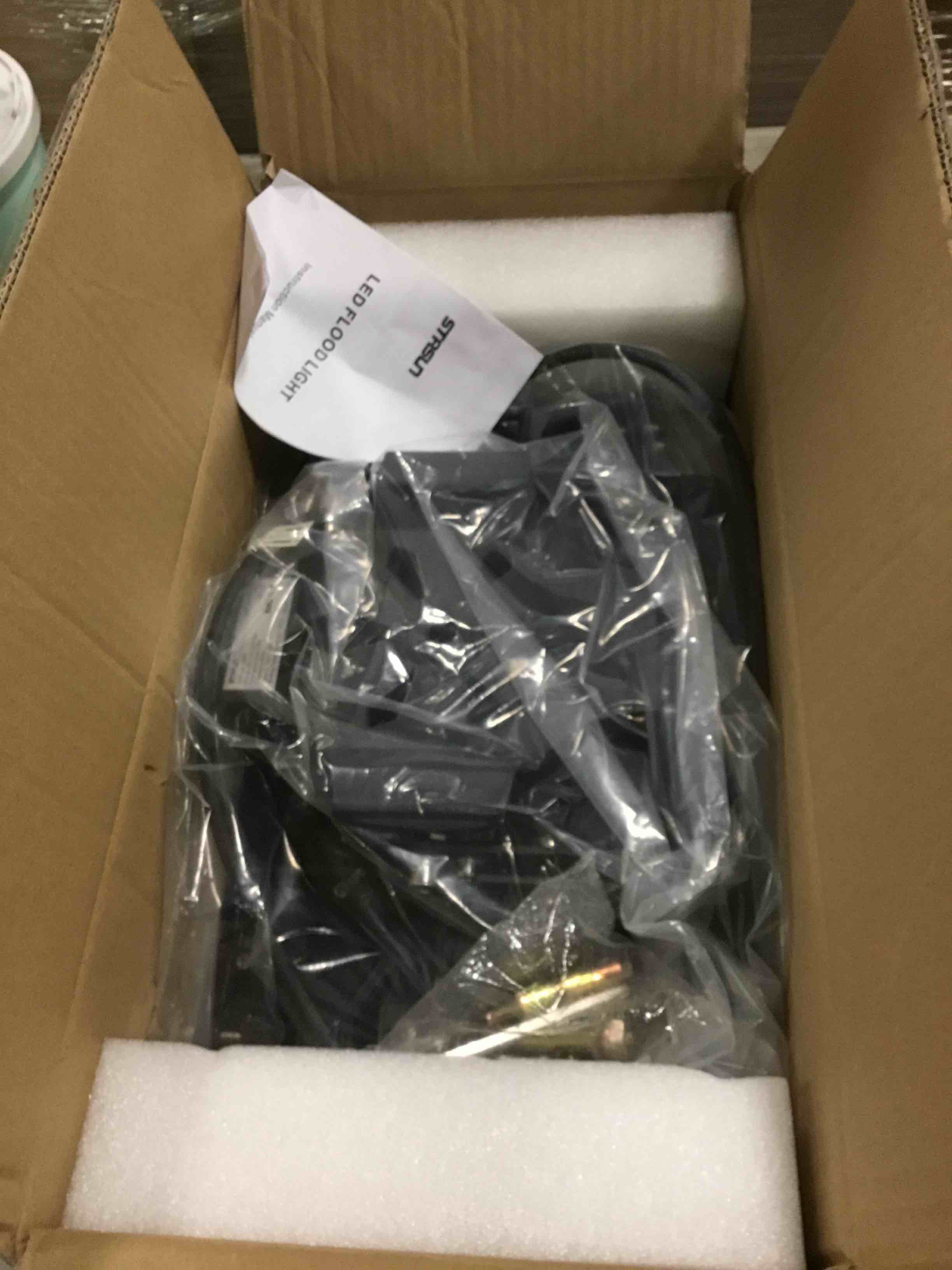https://s3.amazonaws.com/lotting-images-prod/bidfta/ORG6782249_1722086579265.jpeg