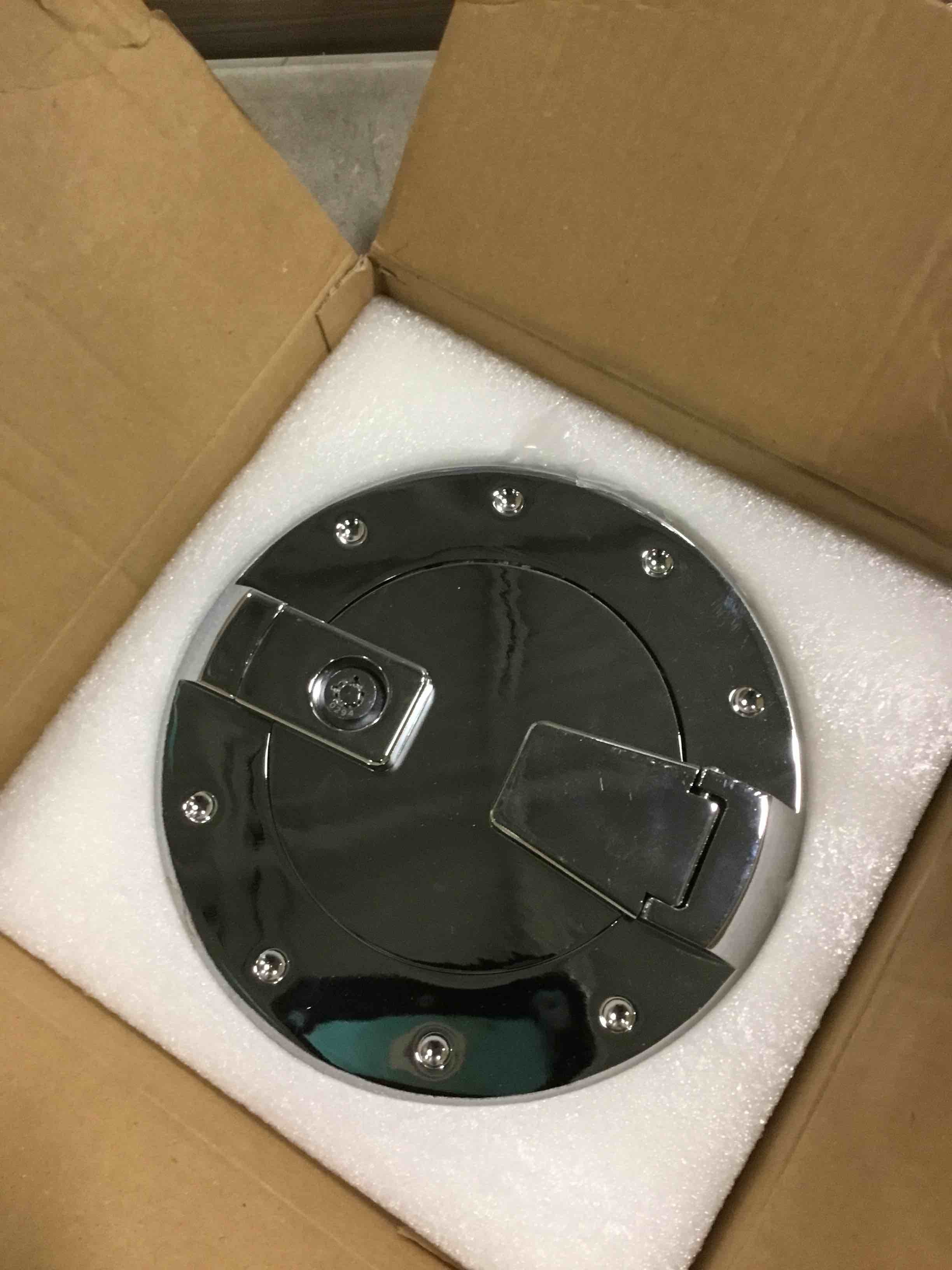 https://s3.amazonaws.com/lotting-images-prod/bidfta/ORG6782273_1722088275000.jpeg