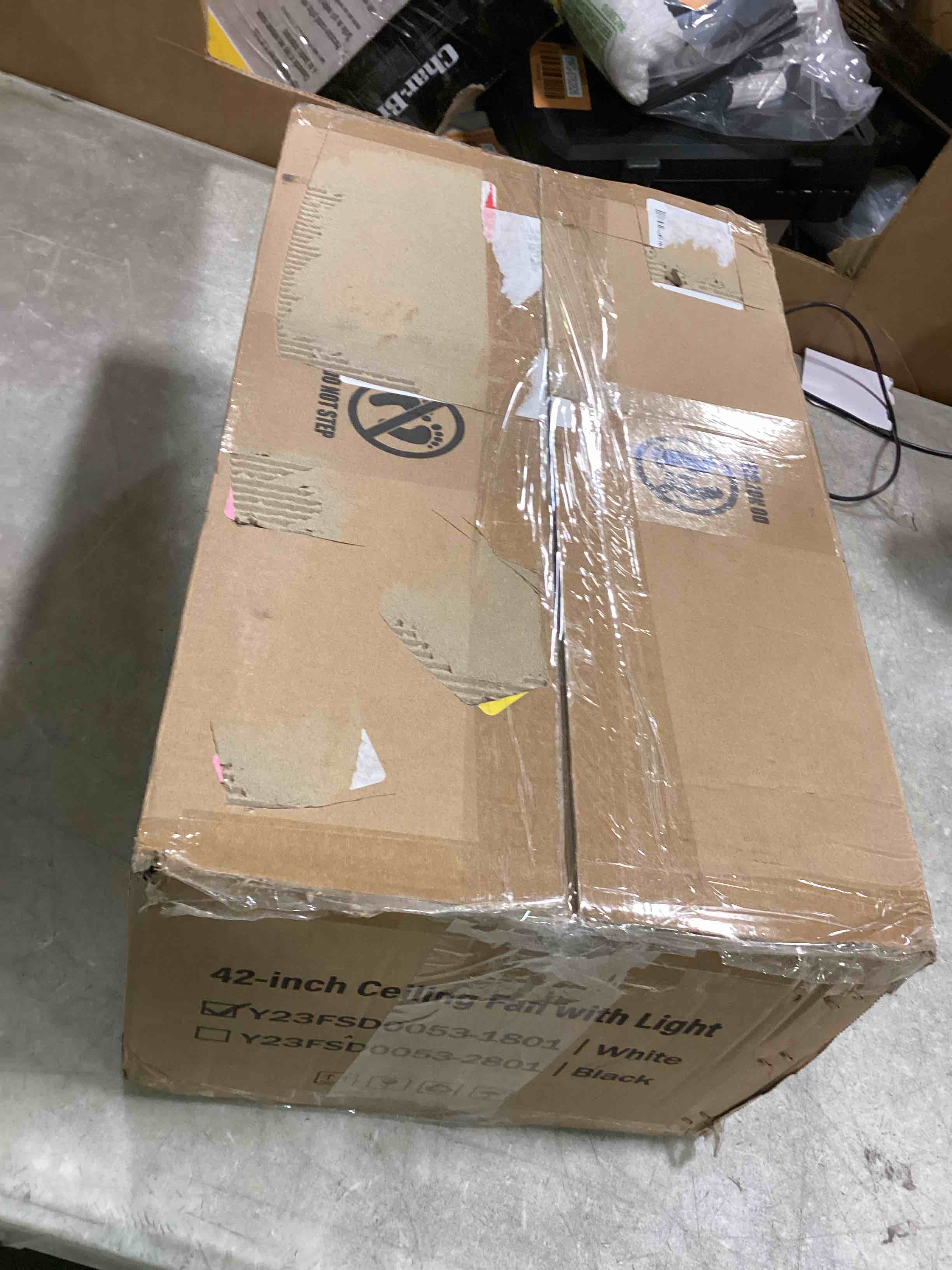 https://s3.amazonaws.com/lotting-images-prod/bidfta/ORG6782847_1722358261260.jpeg