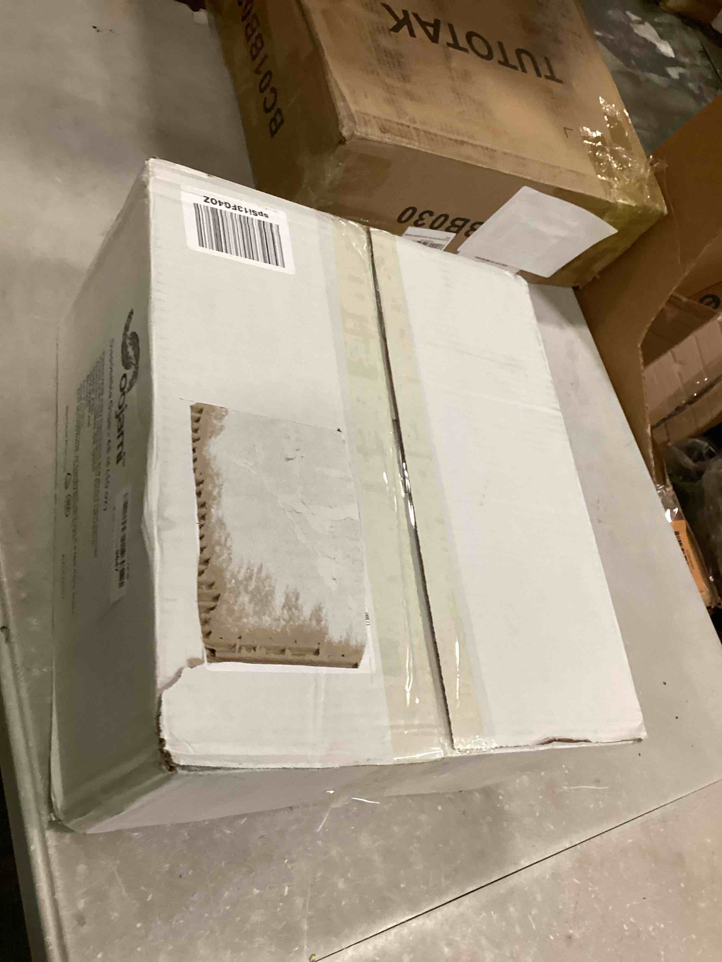 https://s3.amazonaws.com/lotting-images-prod/bidfta/ORG6784532_1722438939638.jpeg