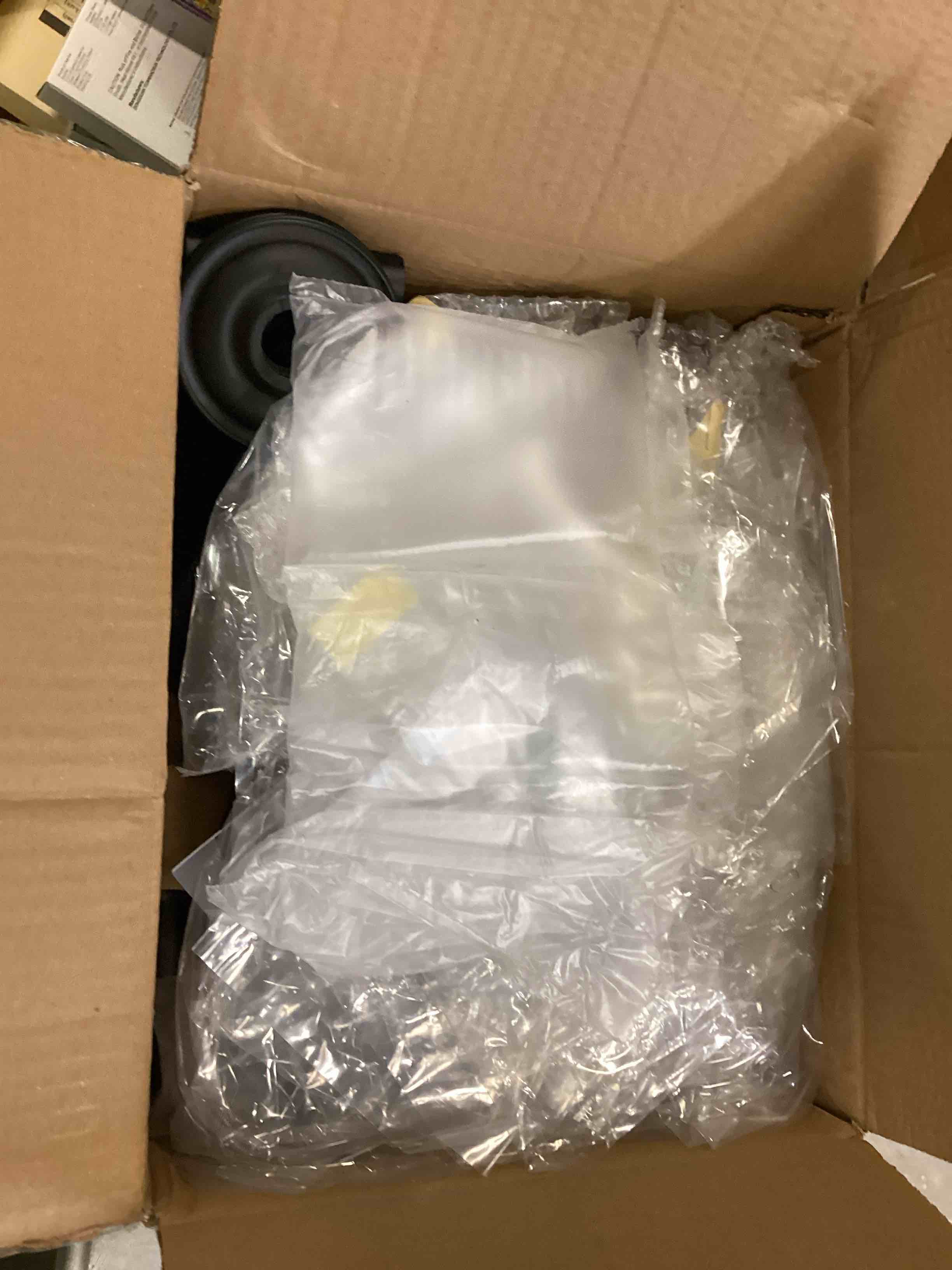 https://s3.amazonaws.com/lotting-images-prod/bidfta/ORG6784555_1722441361744.jpeg