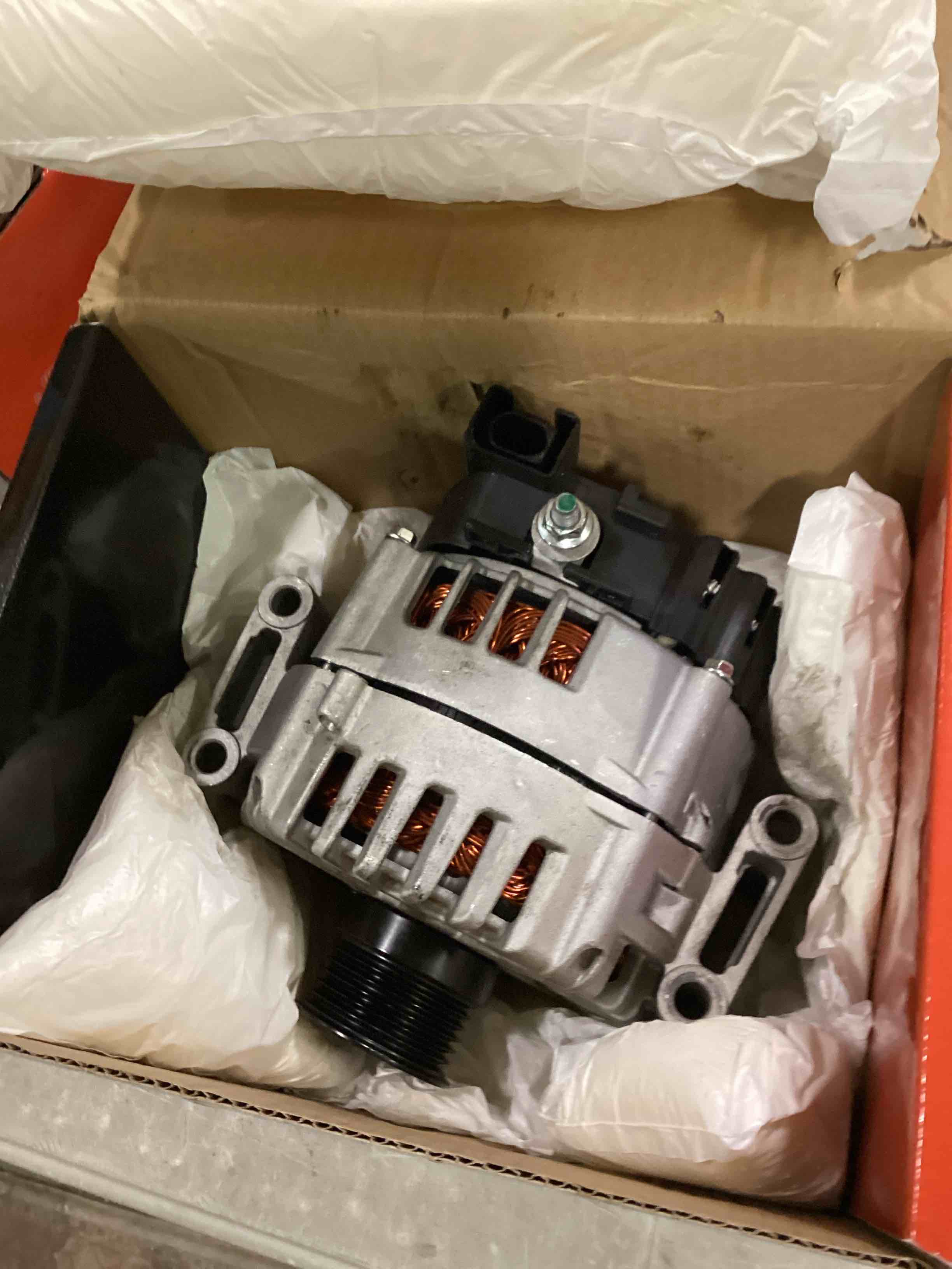 https://s3.amazonaws.com/lotting-images-prod/bidfta/ORG6784566_1722444908917.jpeg