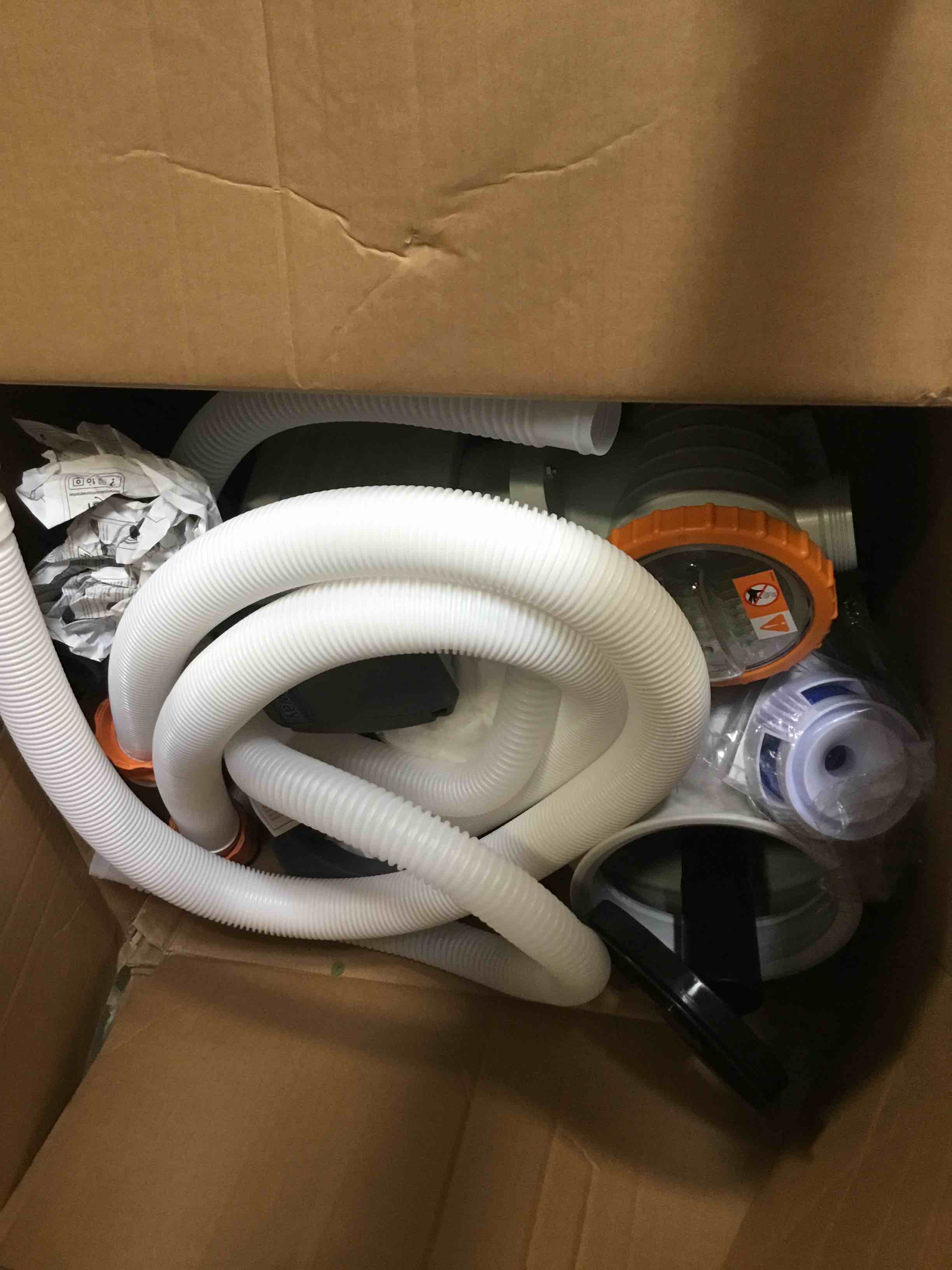 https://s3.amazonaws.com/lotting-images-prod/bidfta/ORG6791411_1721762442480.jpeg
