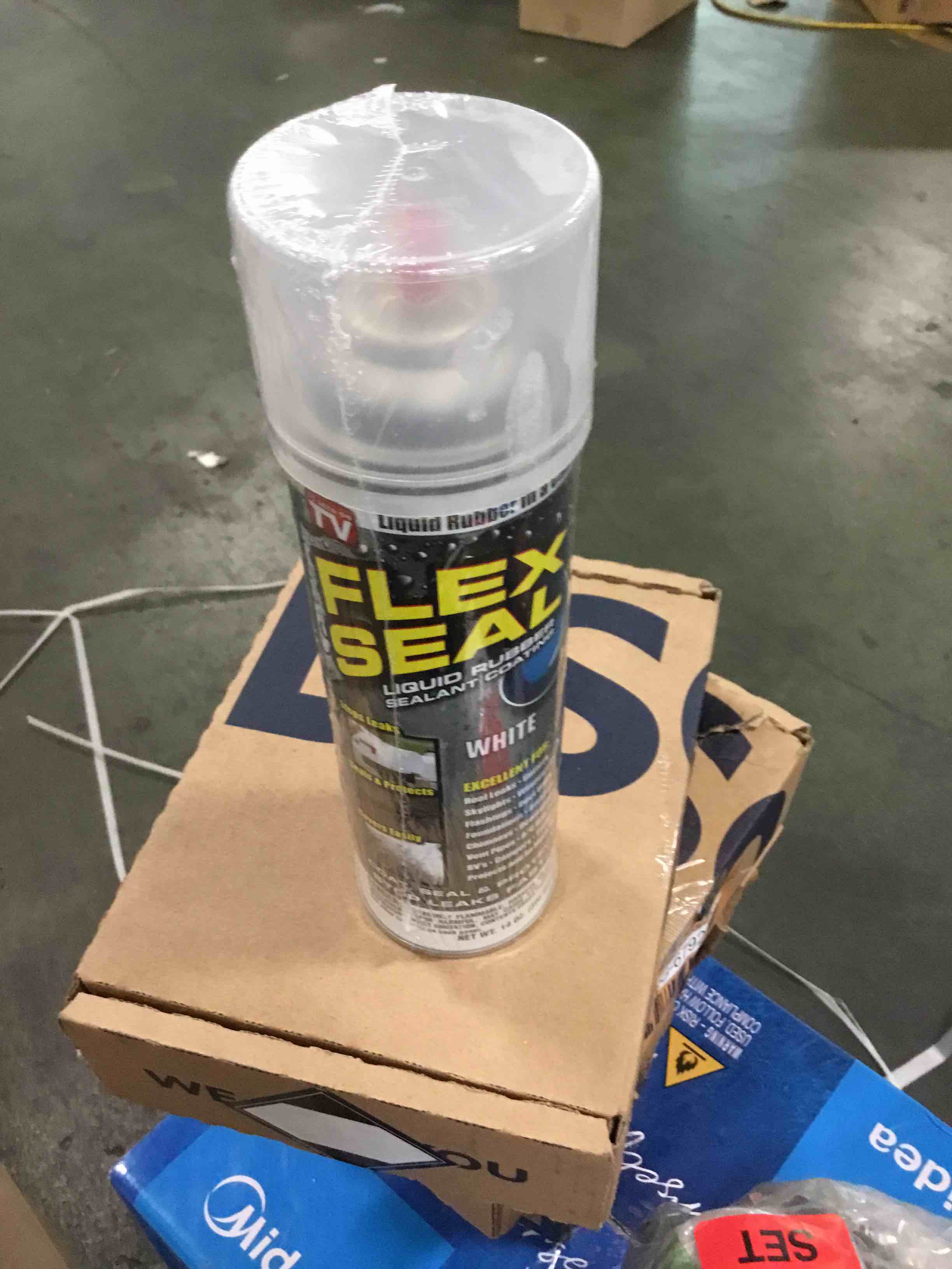 https://s3.amazonaws.com/lotting-images-prod/bidfta/ORG6792133_1722523188704.jpeg