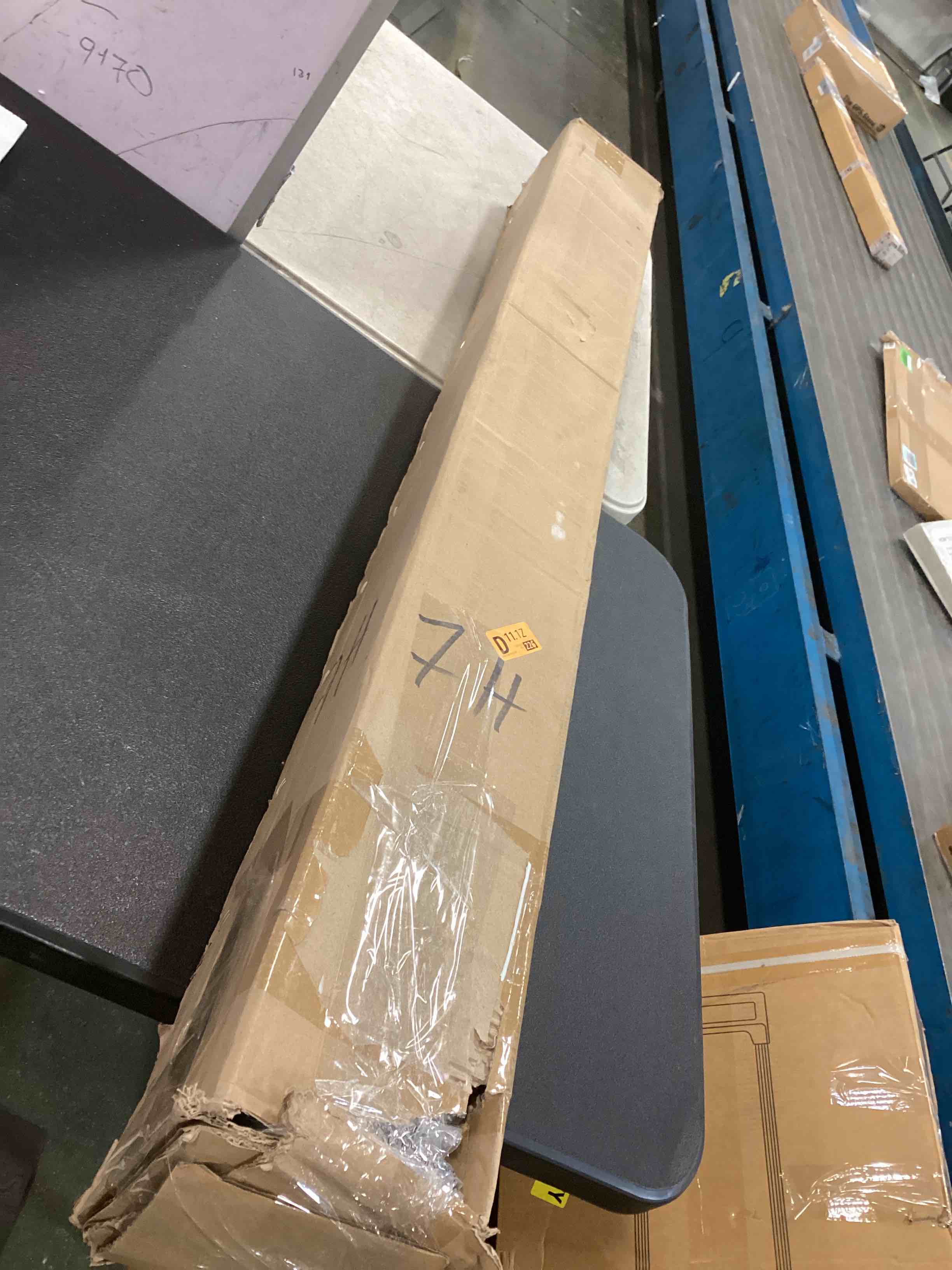 https://s3.amazonaws.com/lotting-images-prod/bidfta/ORG6794586_1722084625659.jpeg