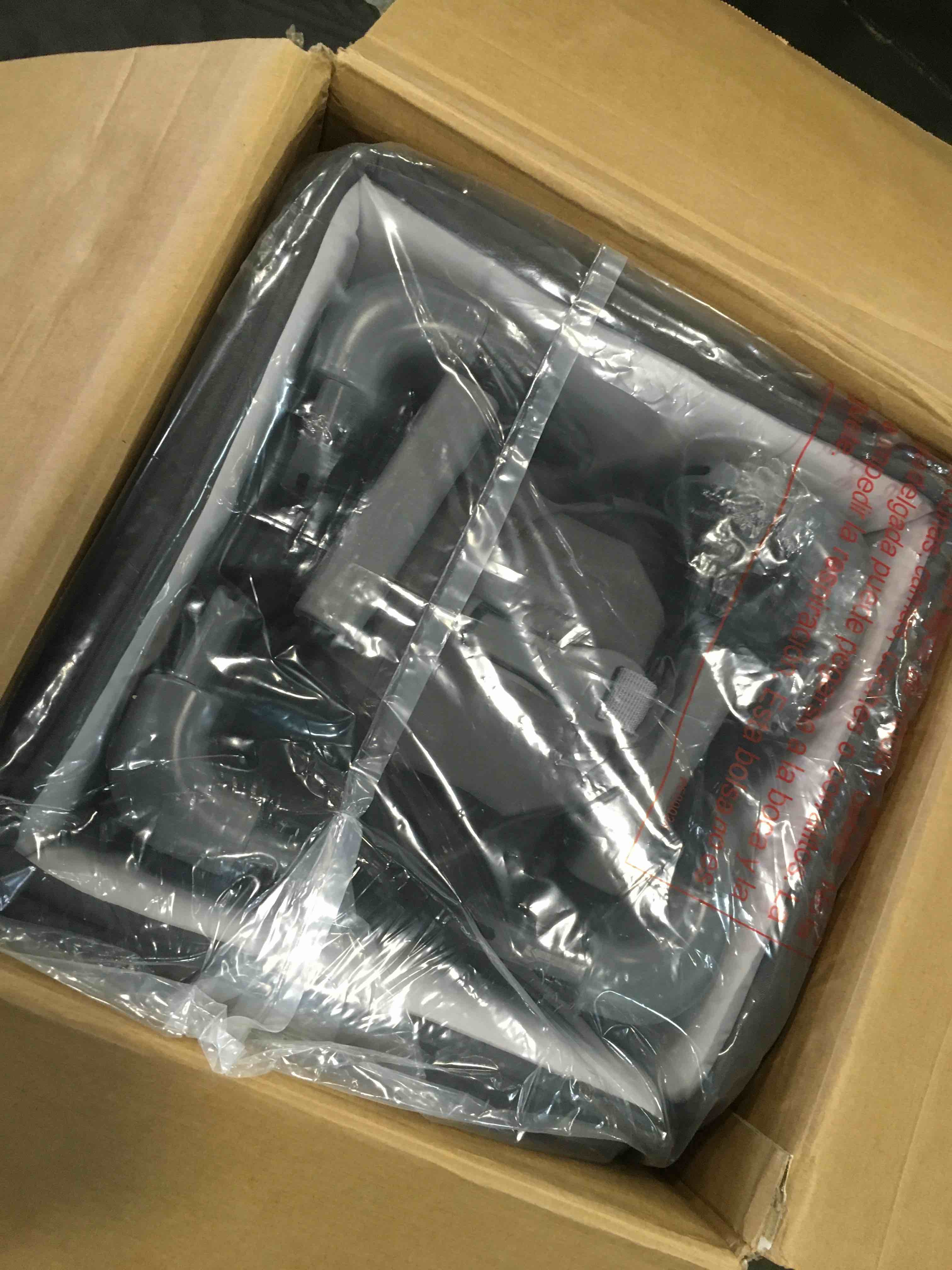 https://s3.amazonaws.com/lotting-images-prod/bidfta/ORG6794993_1722349810248.jpeg