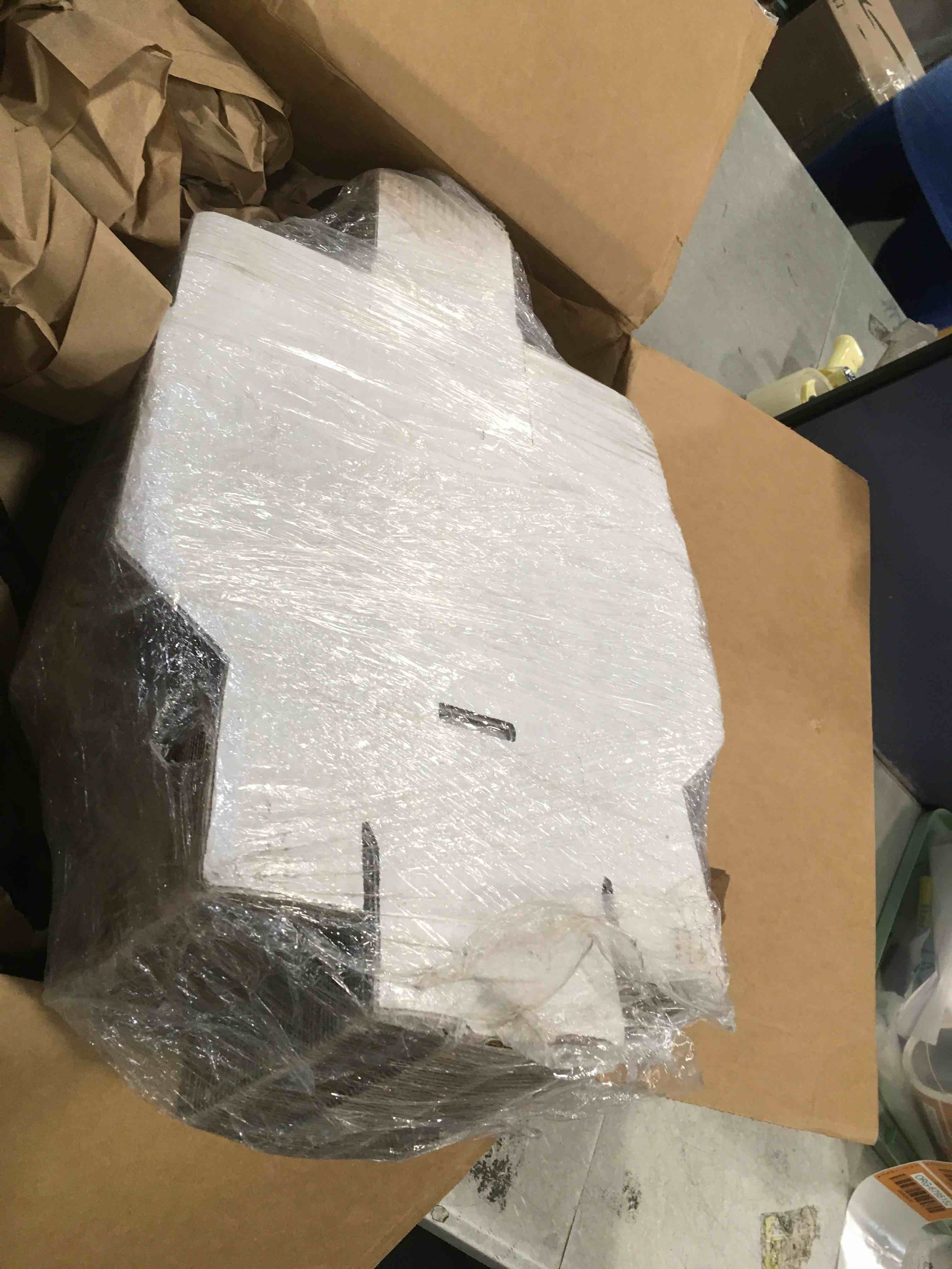 https://s3.amazonaws.com/lotting-images-prod/bidfta/ORG6795152_1722427880217.jpeg