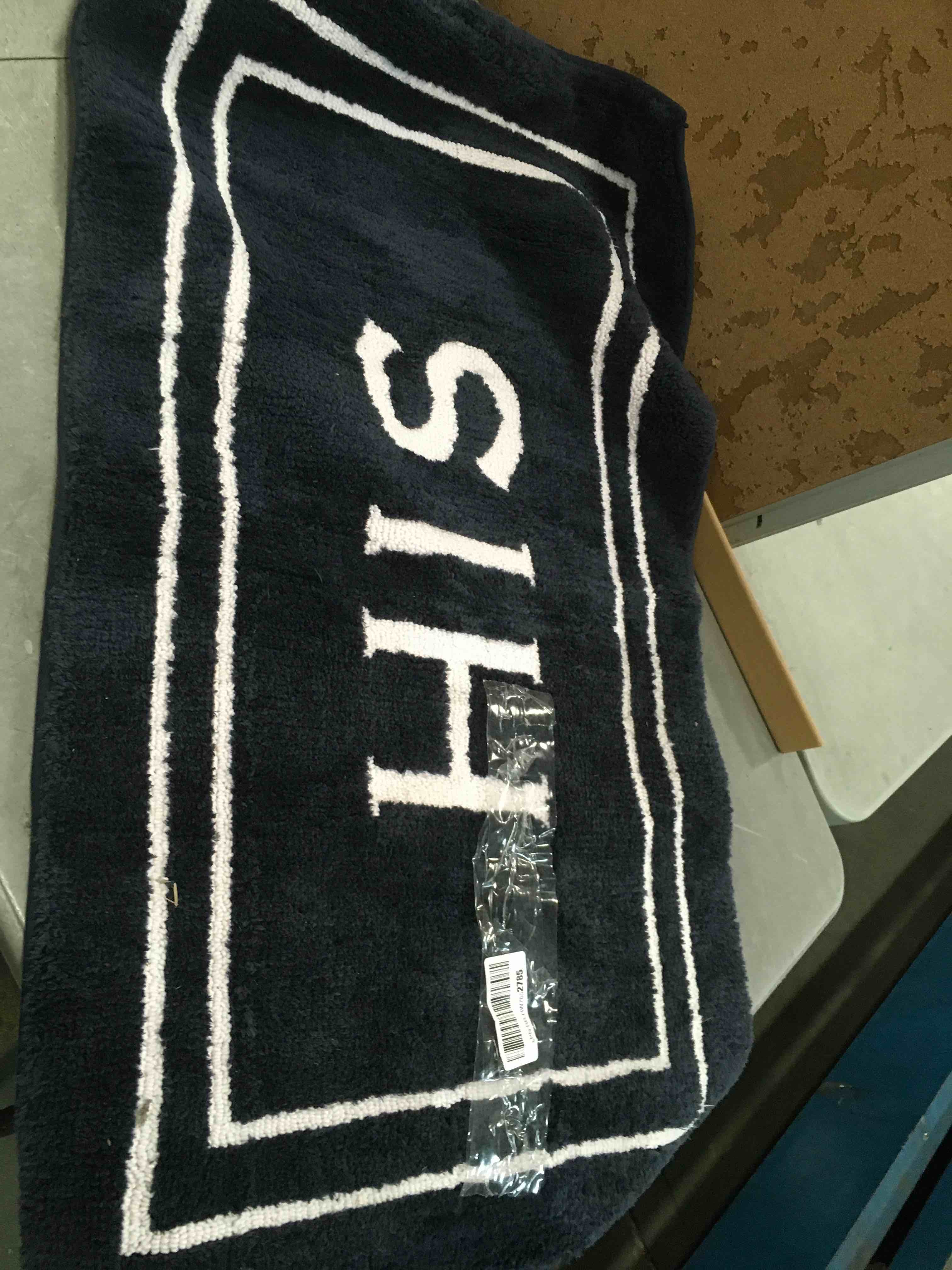 https://s3.amazonaws.com/lotting-images-prod/bidfta/ORG6796639_1721827544995.jpeg