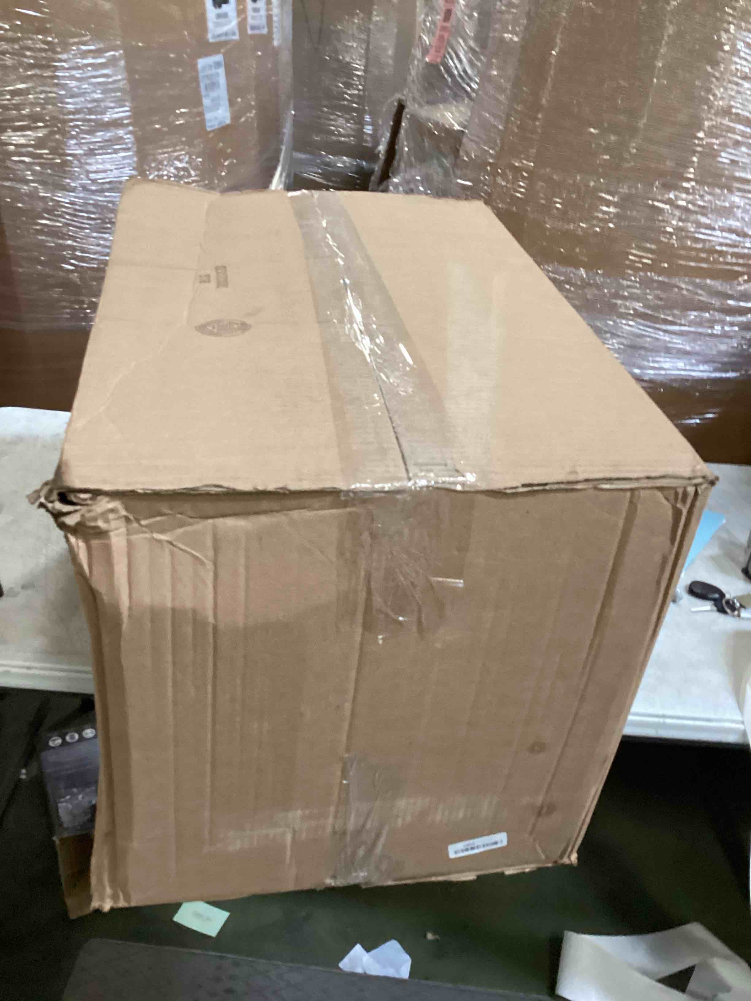 https://s3.amazonaws.com/lotting-images-prod/bidfta/ORG6797150_1721762558709.jpeg