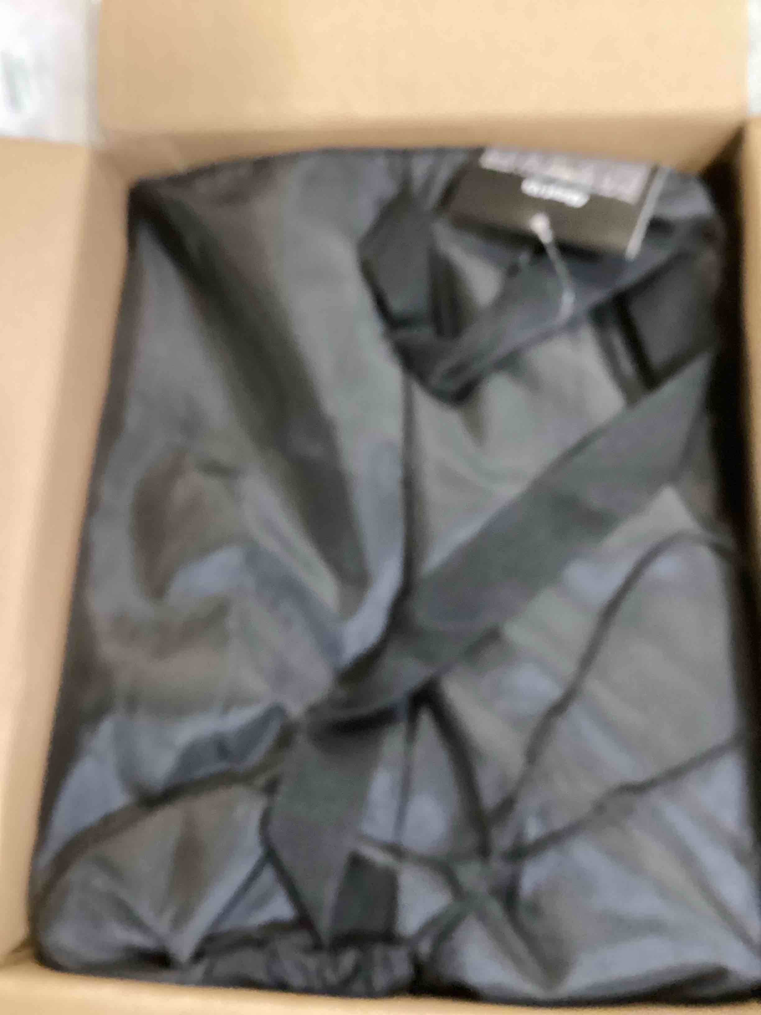 https://s3.amazonaws.com/lotting-images-prod/bidfta/ORG6797303_1721833773652.jpeg