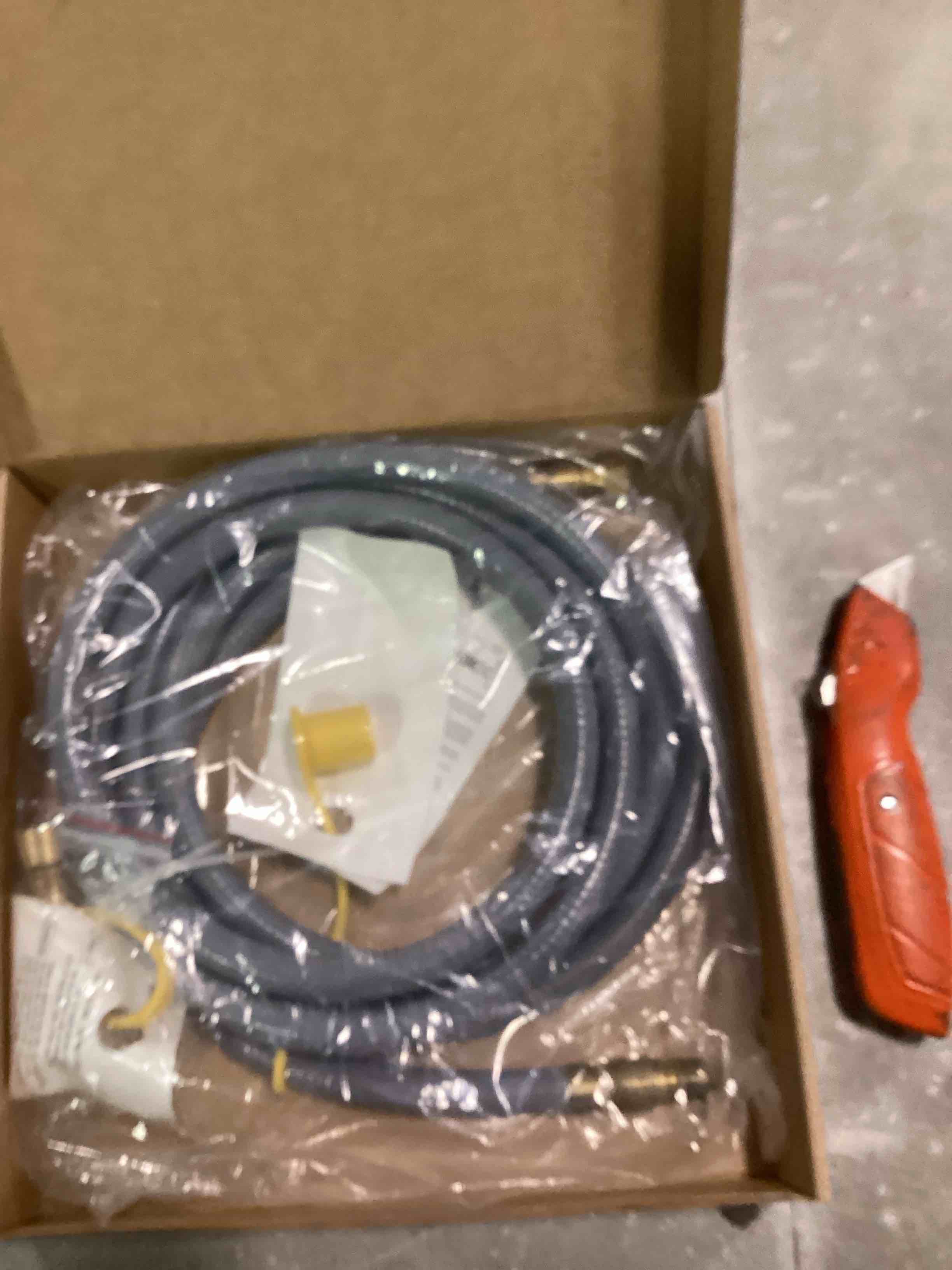 https://s3.amazonaws.com/lotting-images-prod/bidfta/ORG6797604_1721921465182.jpeg