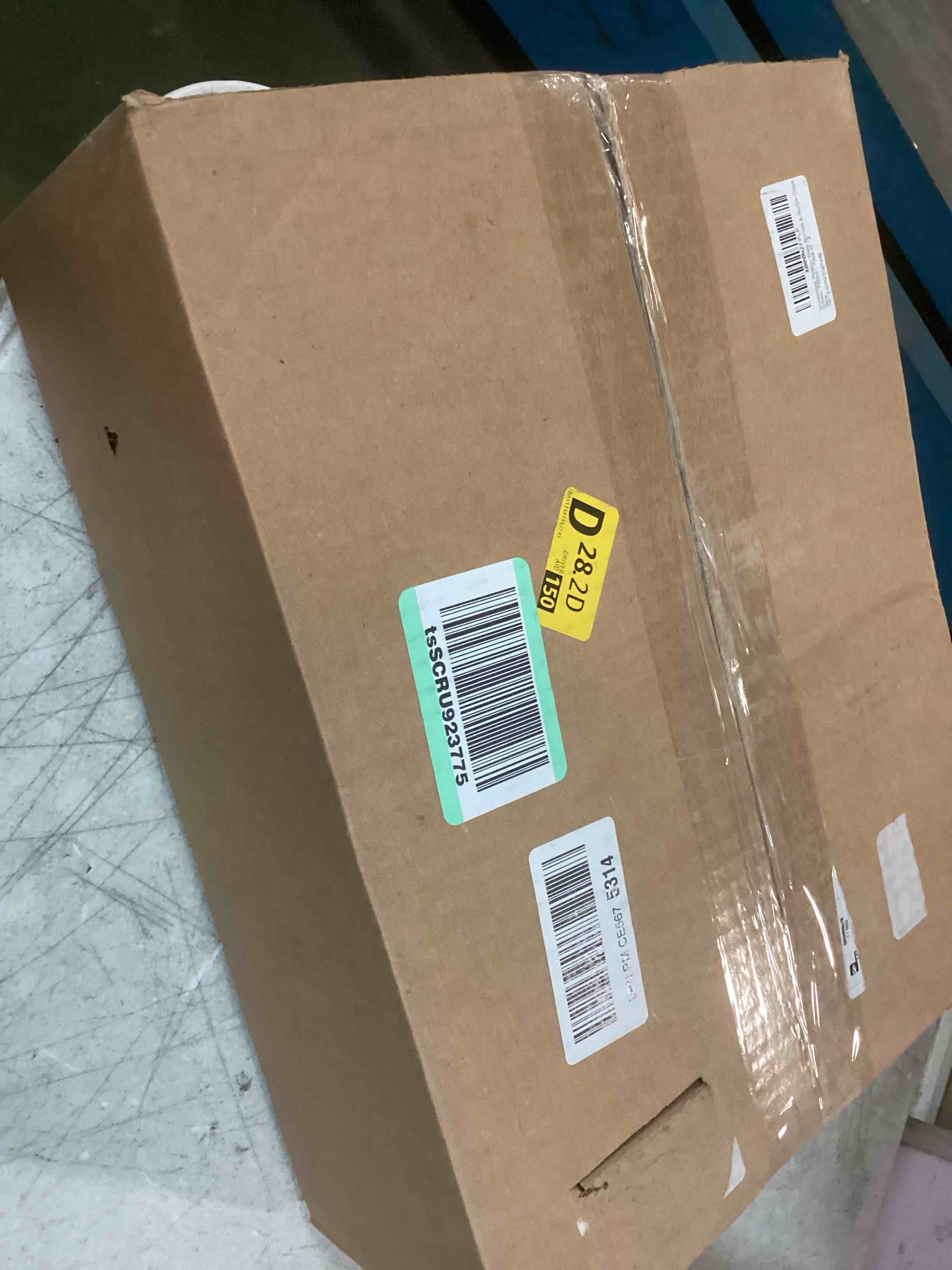 https://s3.amazonaws.com/lotting-images-prod/bidfta/ORG6798782_1722088791149.jpeg