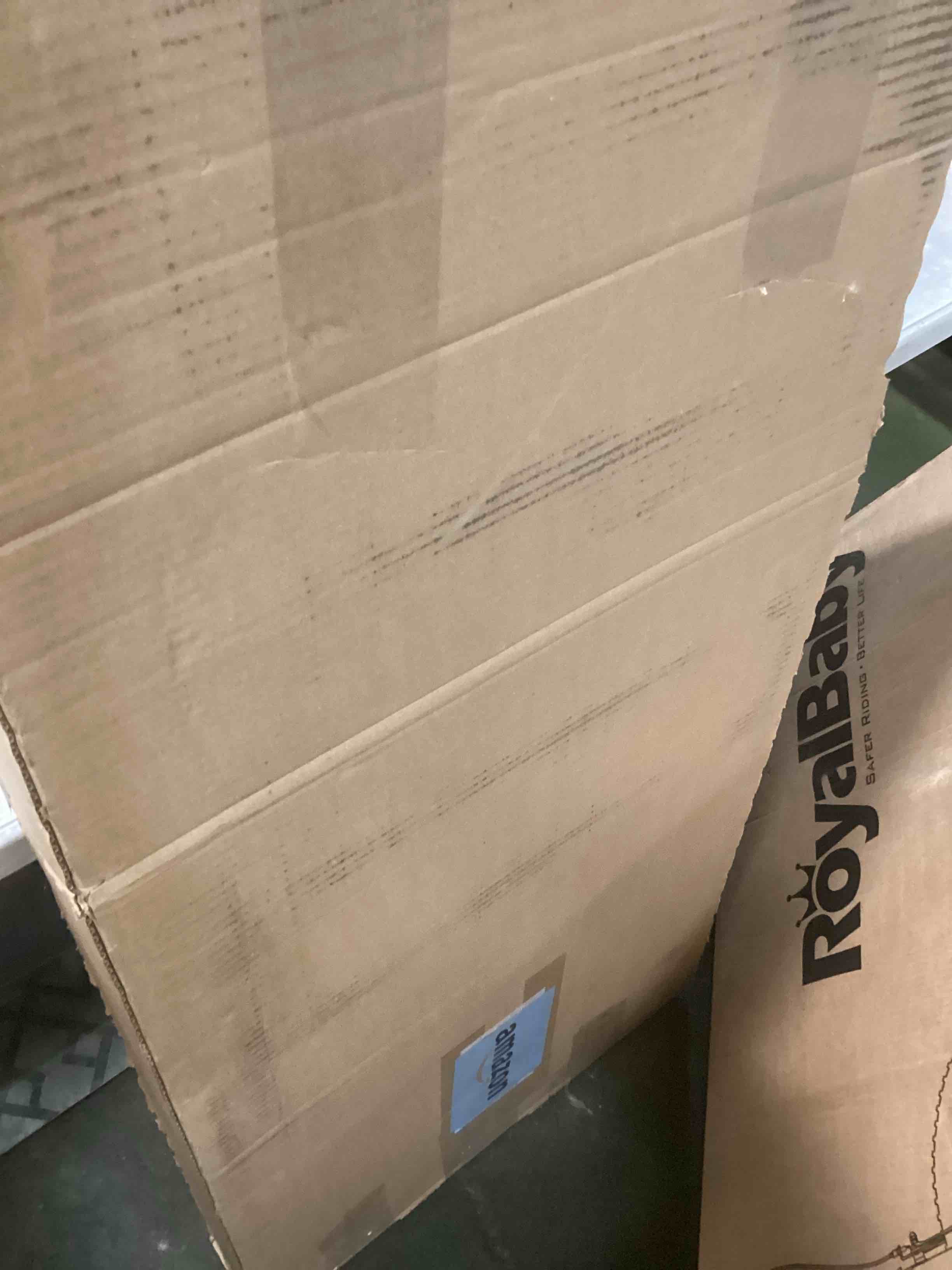 https://s3.amazonaws.com/lotting-images-prod/bidfta/ORG6799008_1722342832897.jpeg