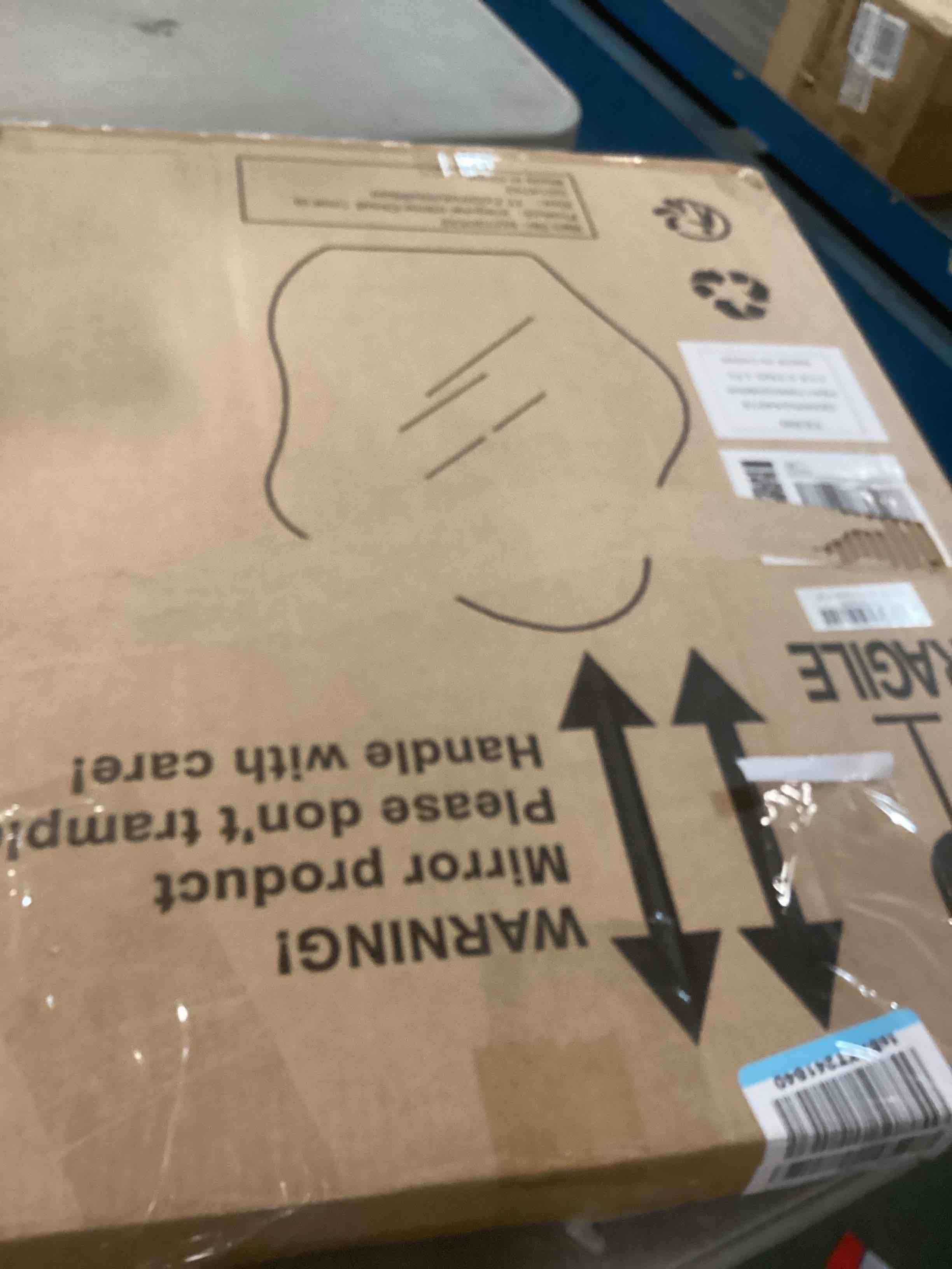 https://s3.amazonaws.com/lotting-images-prod/bidfta/ORG6799403_1722541347309.jpeg