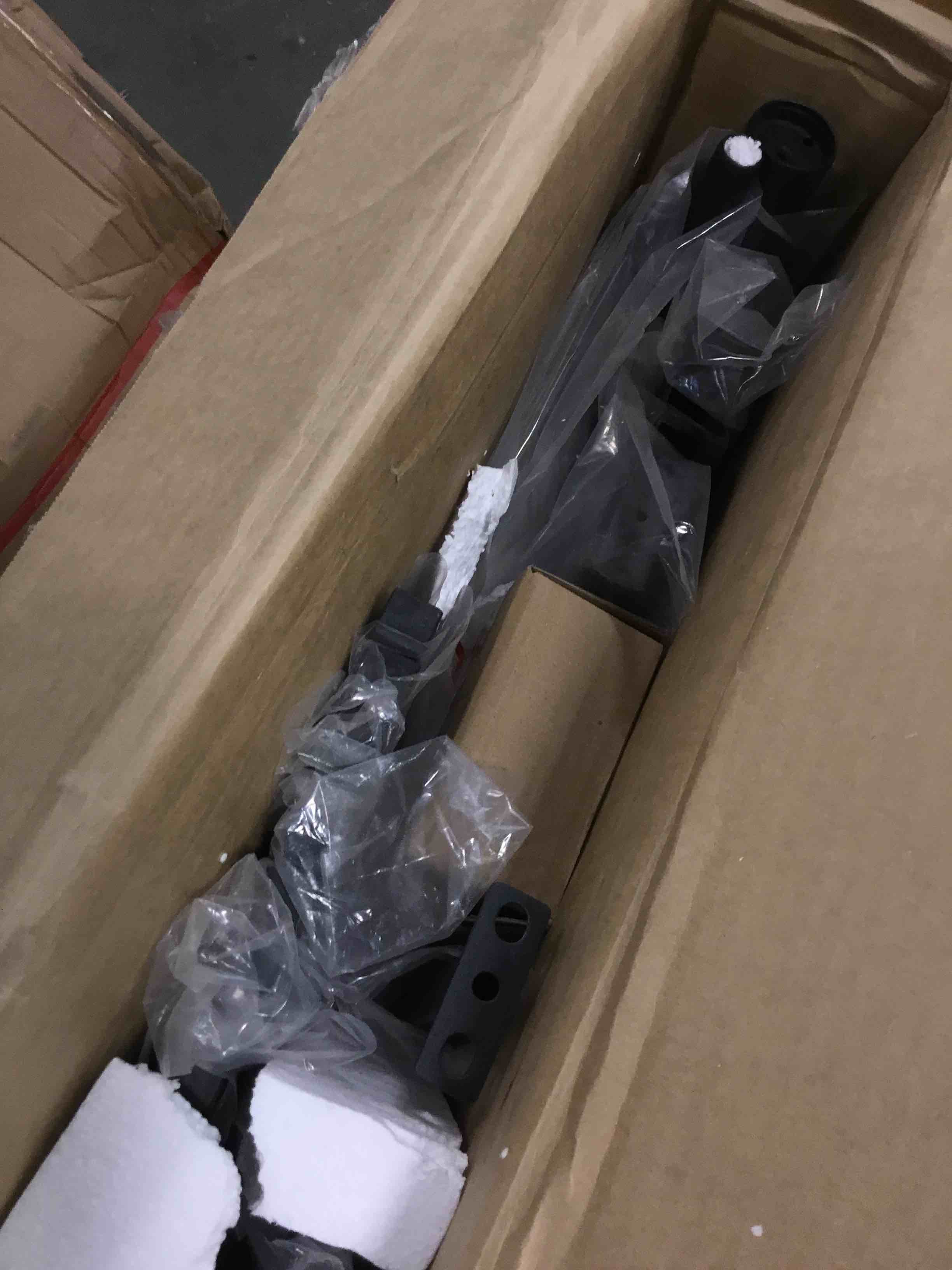 https://s3.amazonaws.com/lotting-images-prod/bidfta/ORG6801181_1721049816033.jpeg