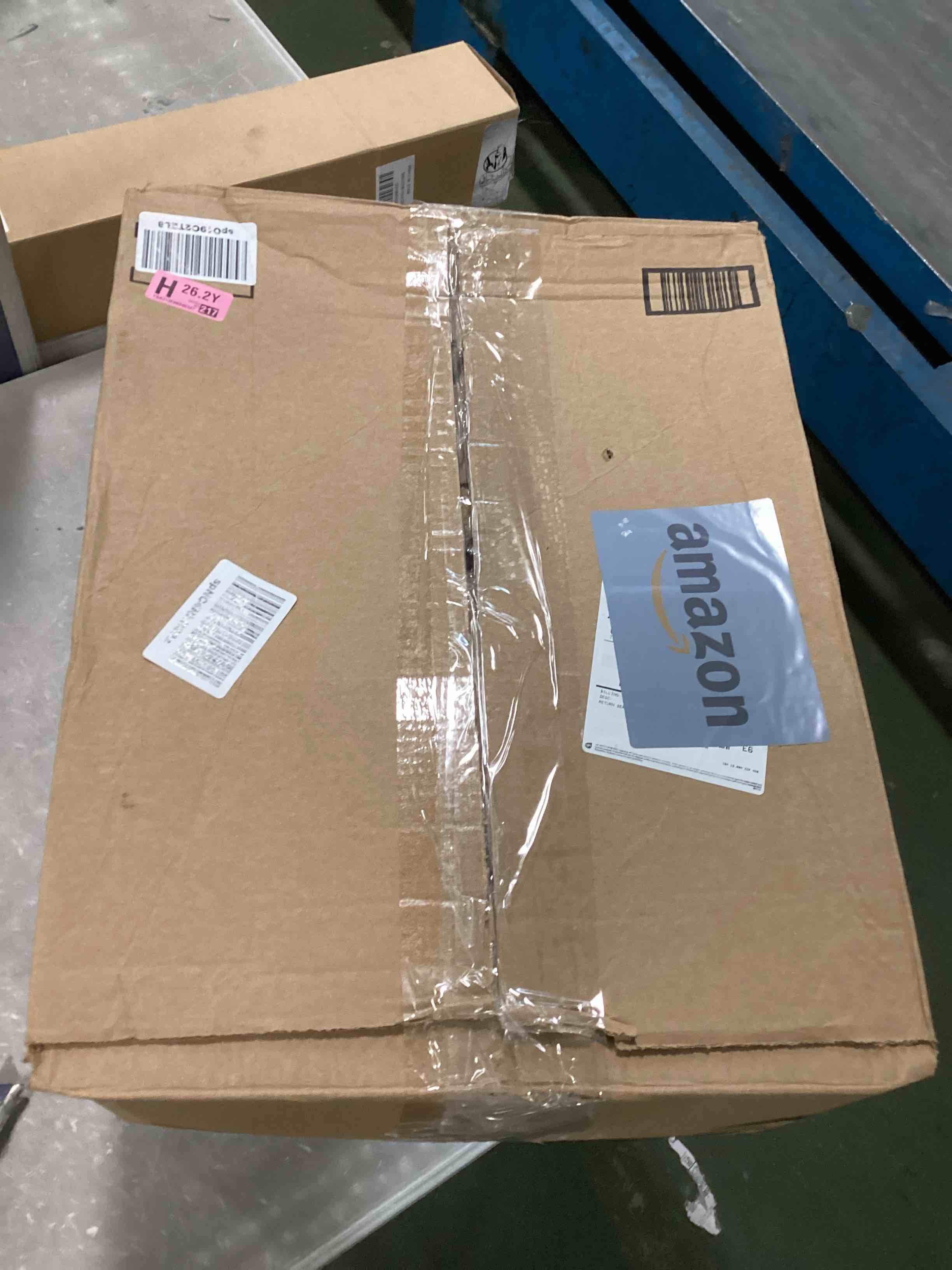 https://s3.amazonaws.com/lotting-images-prod/bidfta/ORG6802297_1721190181347.jpeg