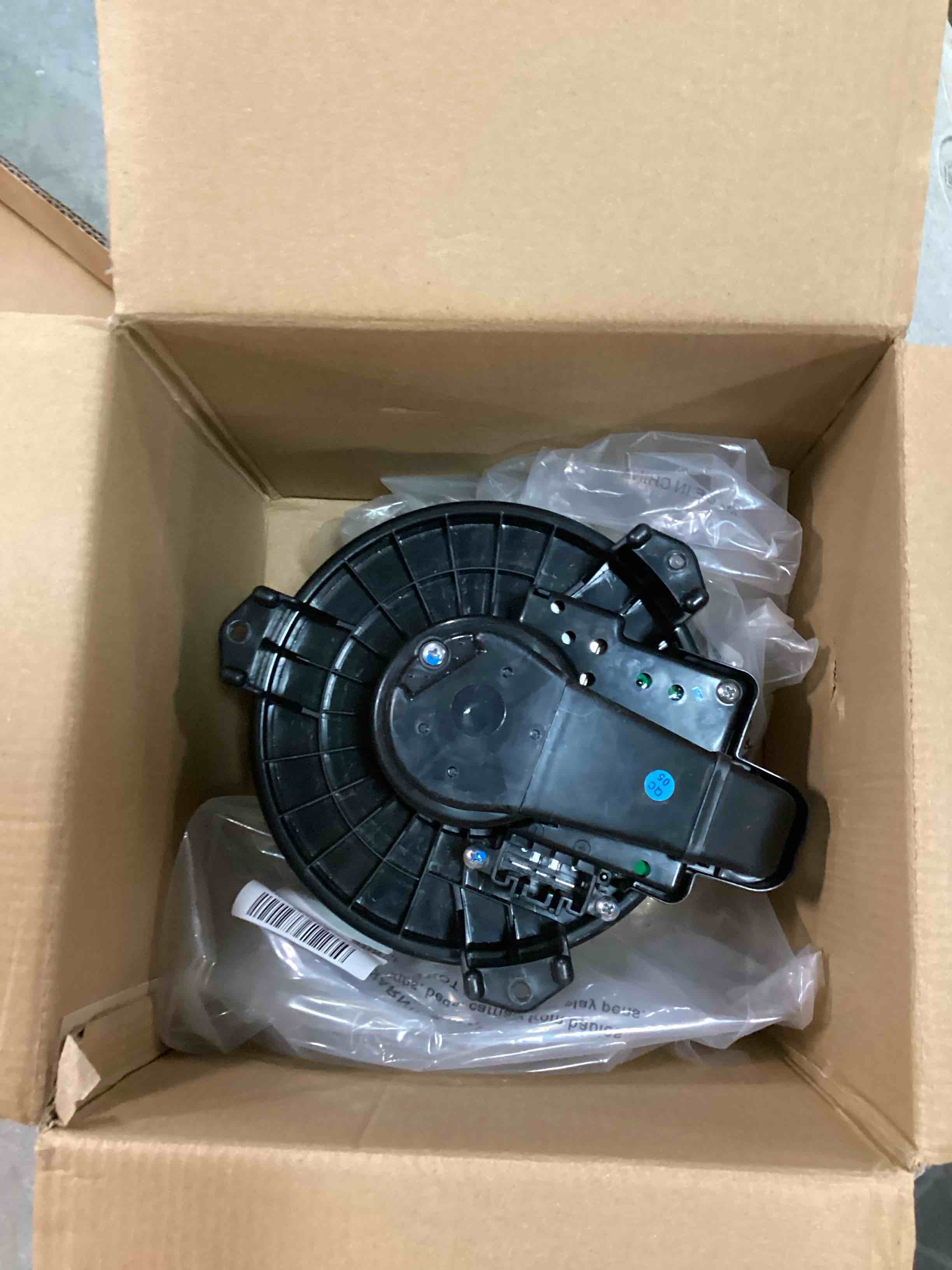 https://s3.amazonaws.com/lotting-images-prod/bidfta/ORG6802494_1721277984416.jpeg
