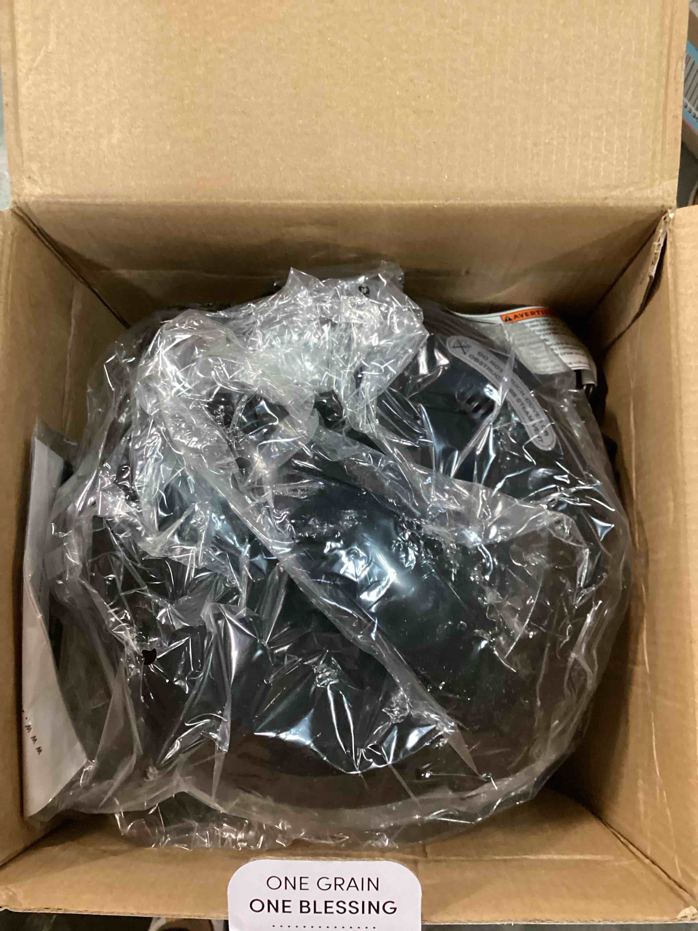 https://s3.amazonaws.com/lotting-images-prod/bidfta/ORG6802496_1721278170766.jpeg