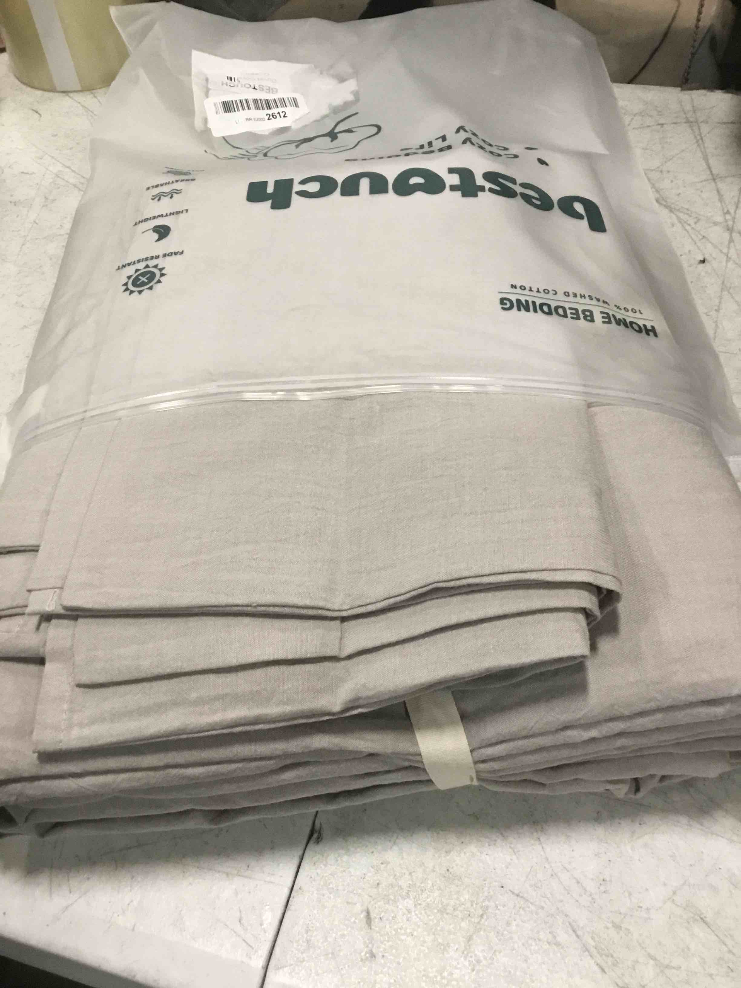 https://s3.amazonaws.com/lotting-images-prod/bidfta/ORG6803003_1720190643145.jpeg