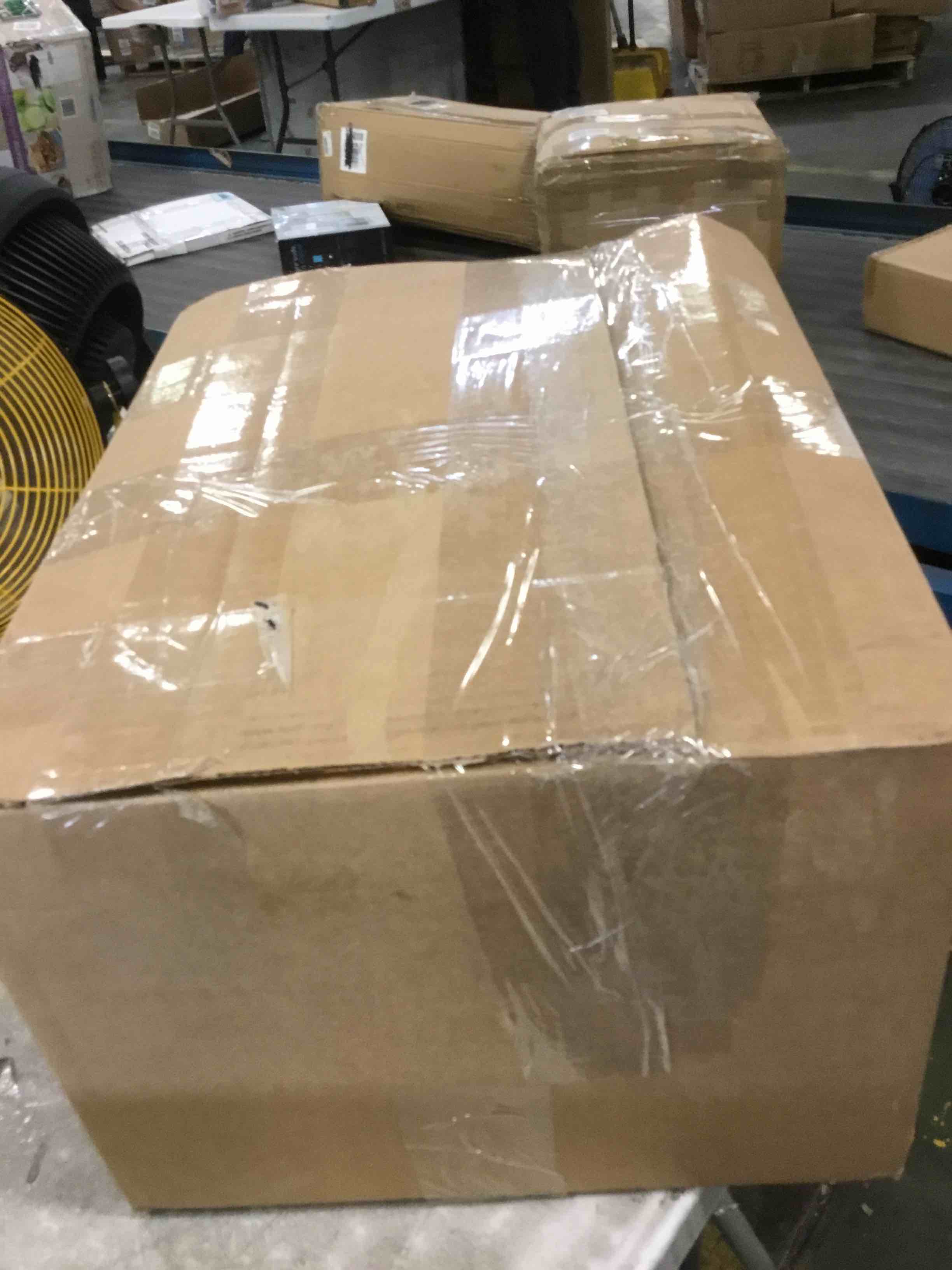 https://s3.amazonaws.com/lotting-images-prod/bidfta/ORG6803420_1720466947462.jpeg