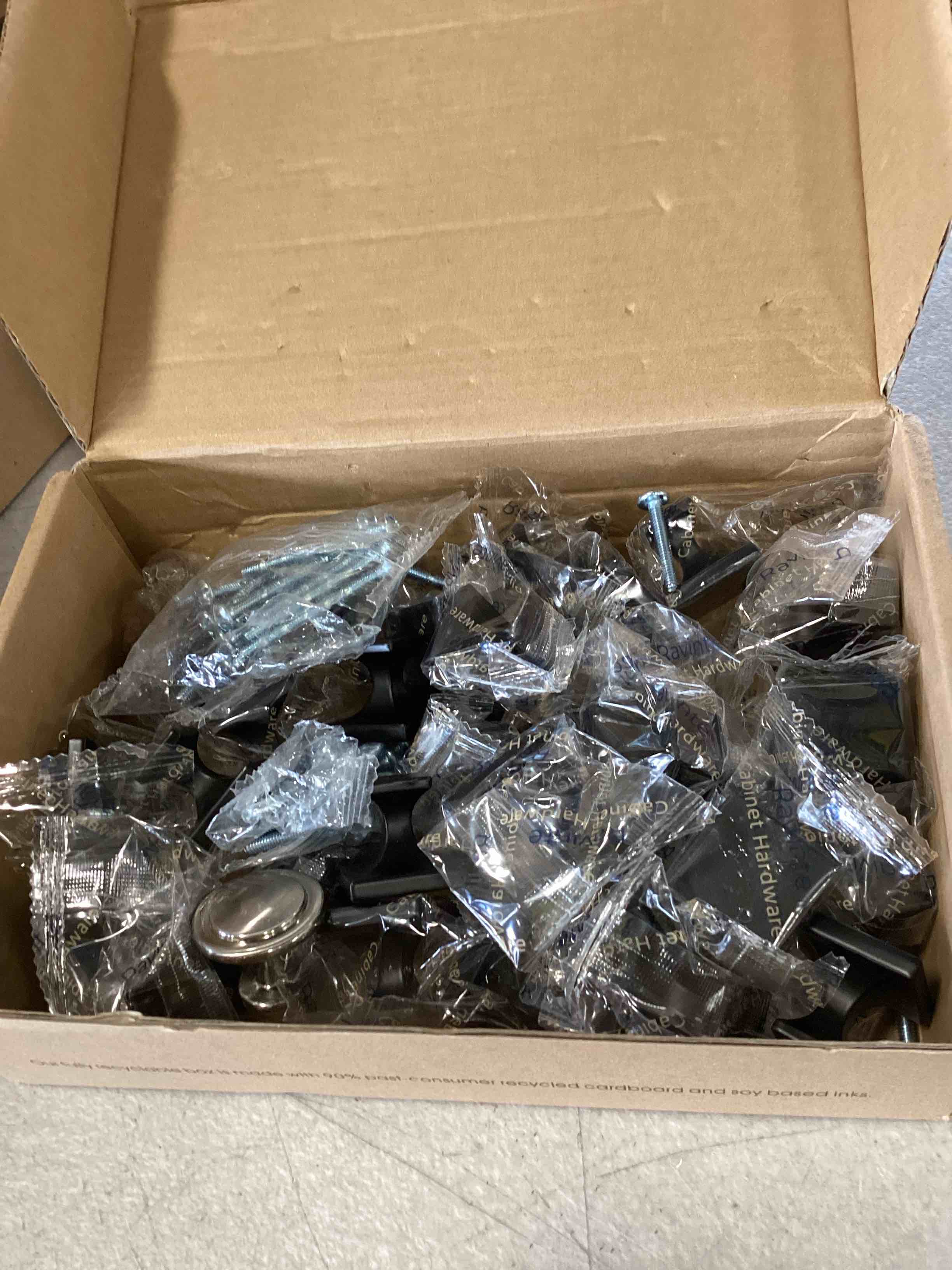 https://s3.amazonaws.com/lotting-images-prod/bidfta/ORG6804815_1720469724802.jpeg