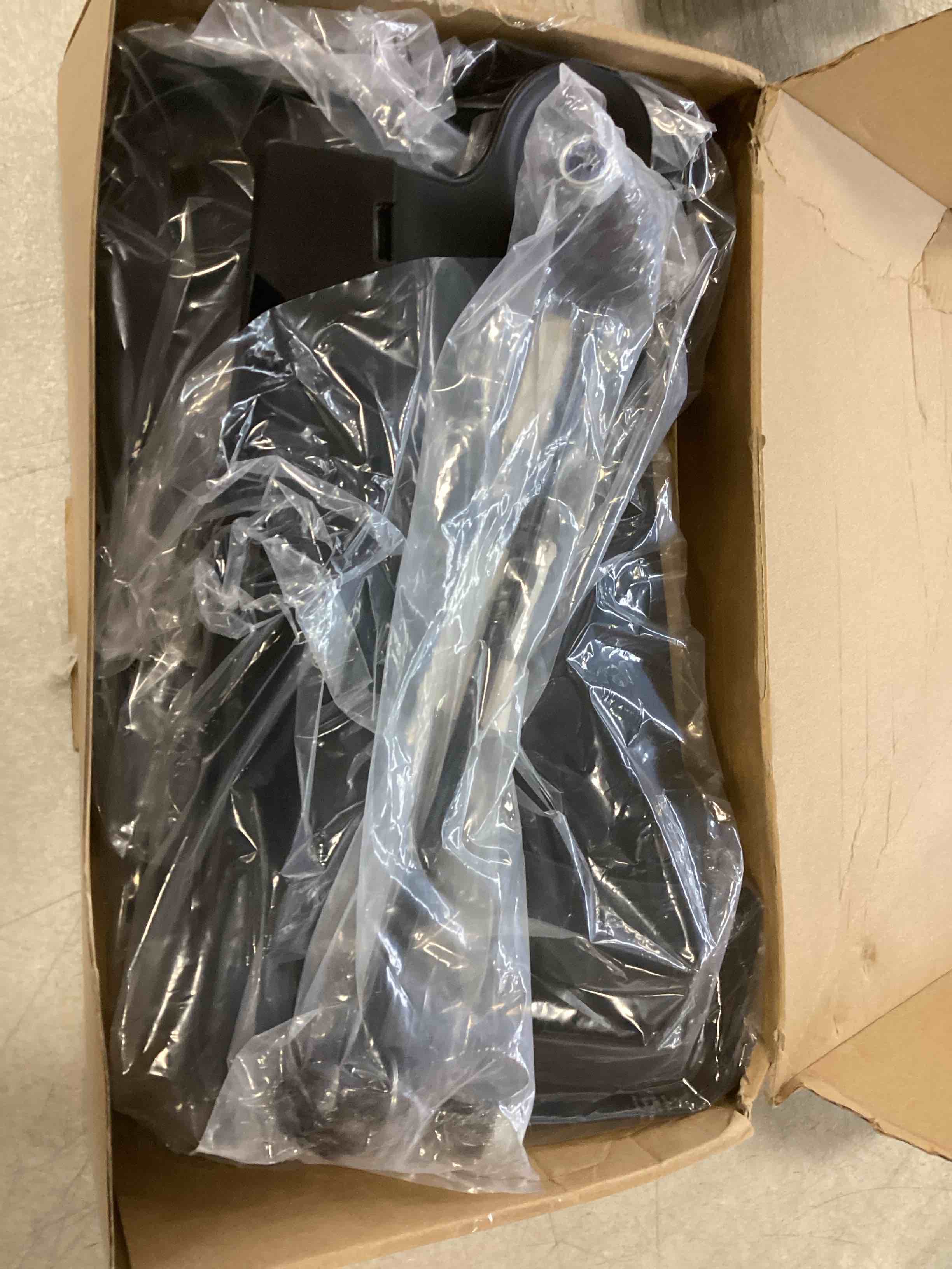 https://s3.amazonaws.com/lotting-images-prod/bidfta/ORG6804898_1720529097095.jpeg