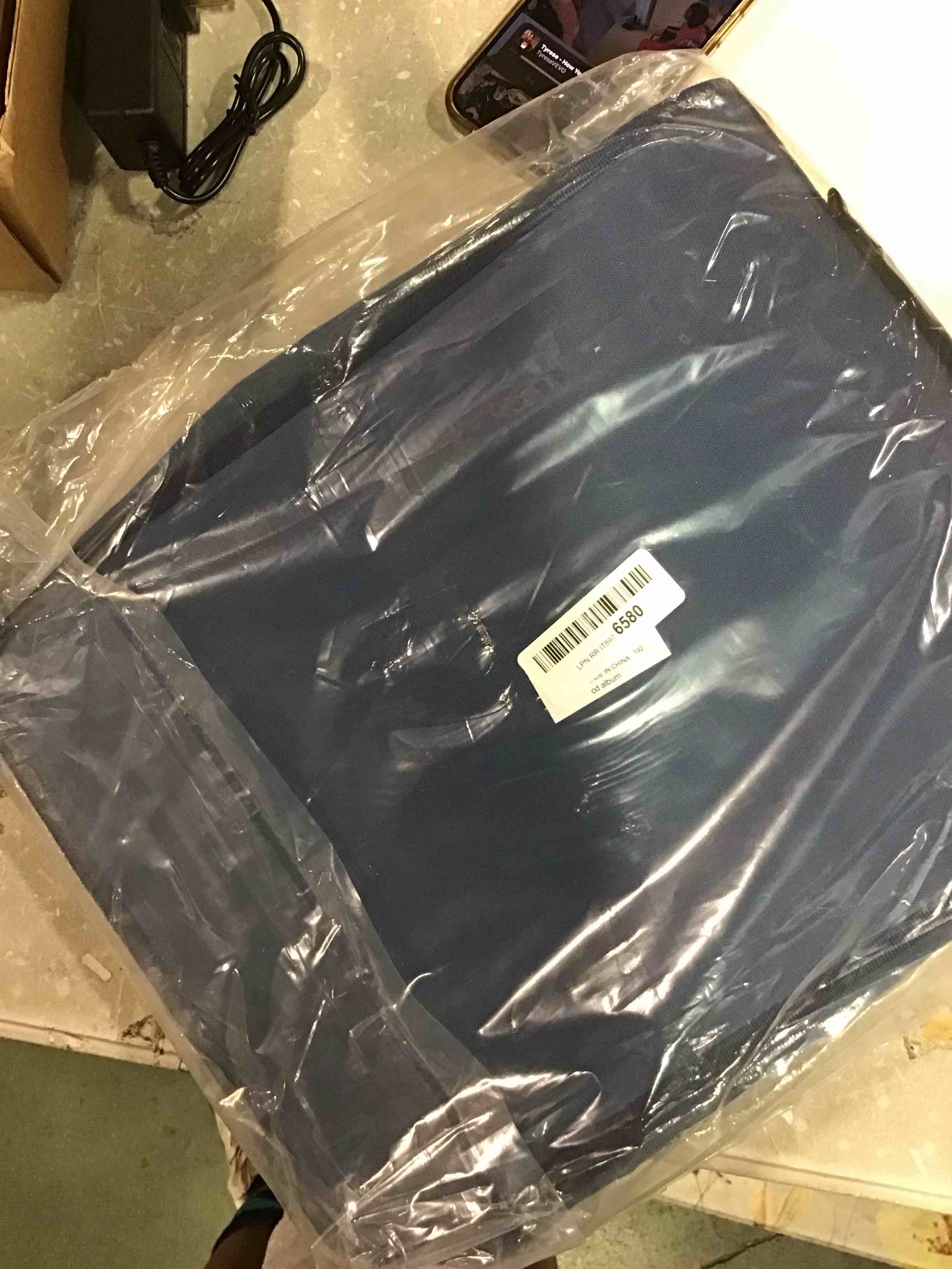 https://s3.amazonaws.com/lotting-images-prod/bidfta/ORG6807612_1720442717246.jpeg