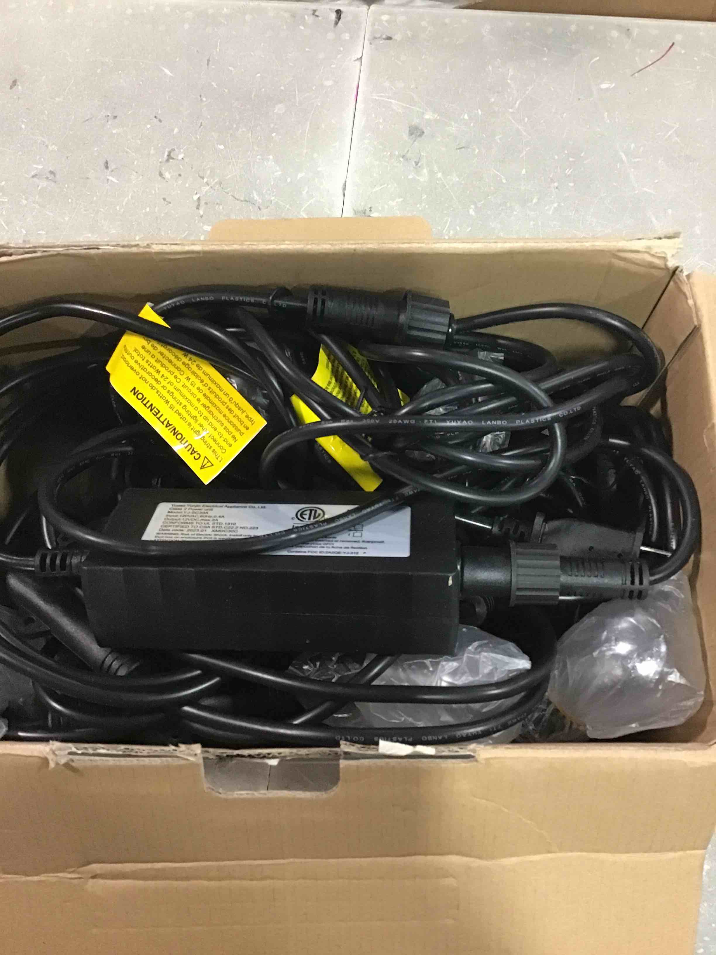 https://s3.amazonaws.com/lotting-images-prod/bidfta/ORG6808401_1720560073632.jpeg
