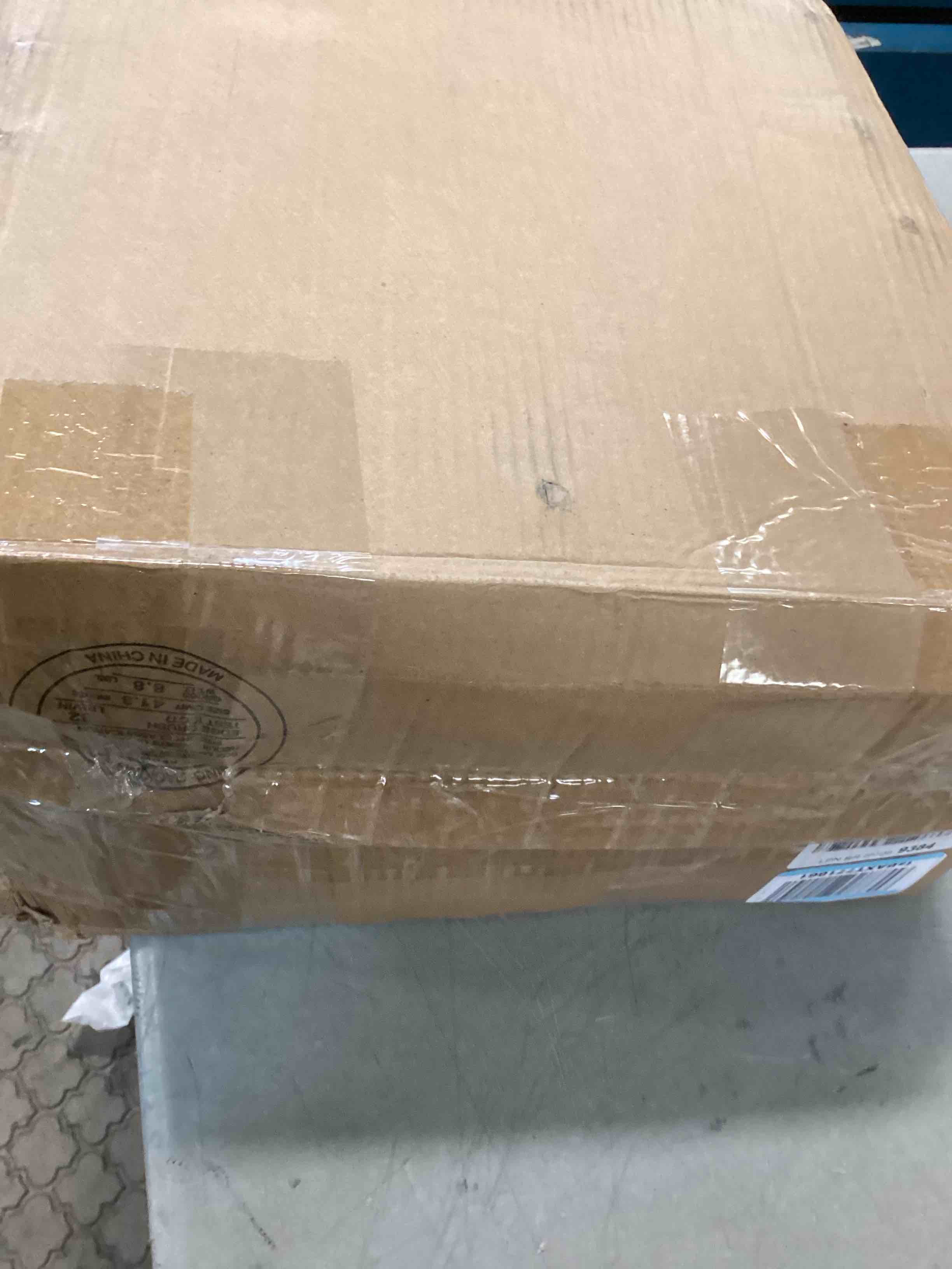 https://s3.amazonaws.com/lotting-images-prod/bidfta/ORG6812919_1720030205877.jpeg