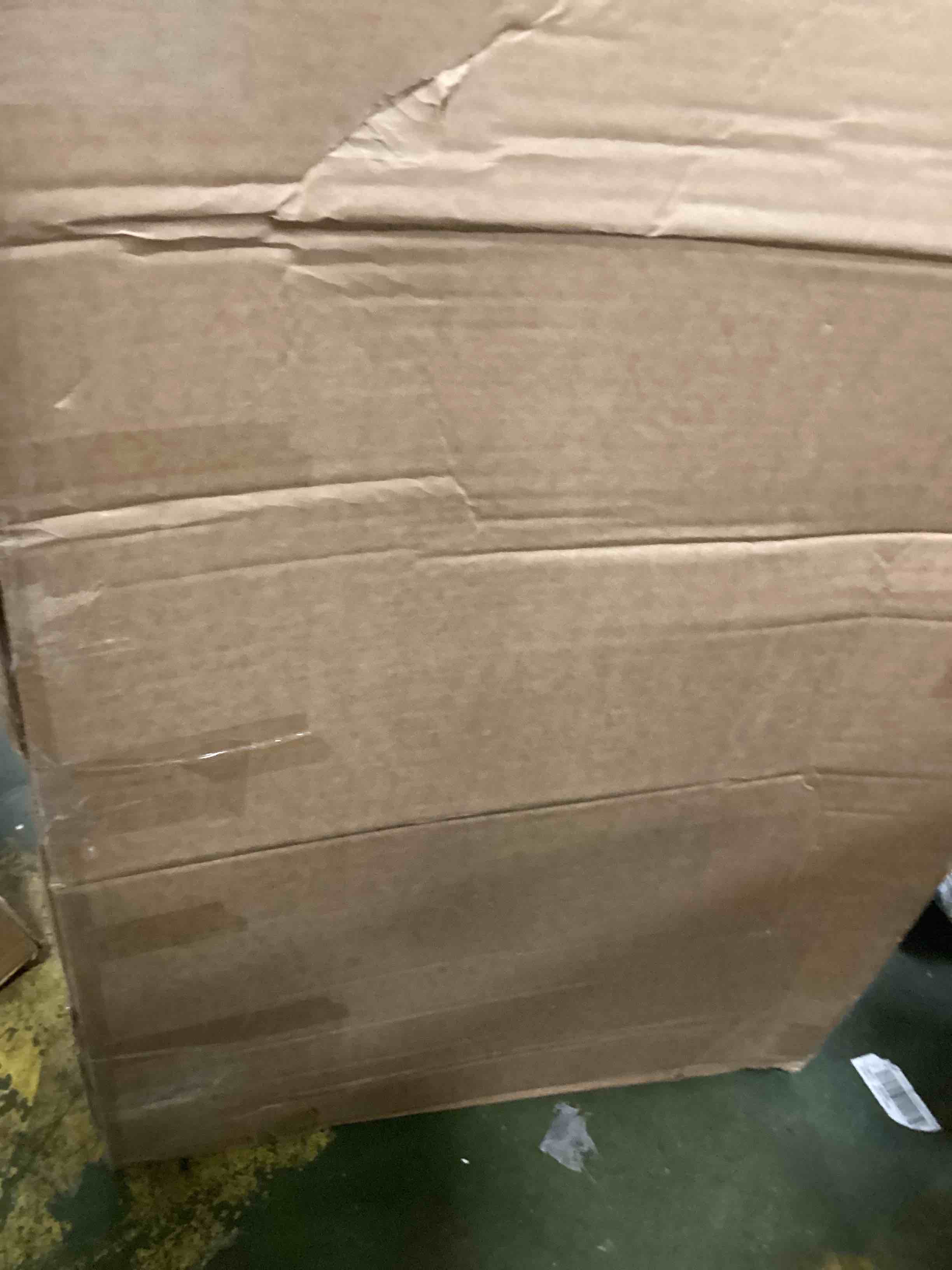 https://s3.amazonaws.com/lotting-images-prod/bidfta/ORG6813081_1720194063784.jpeg