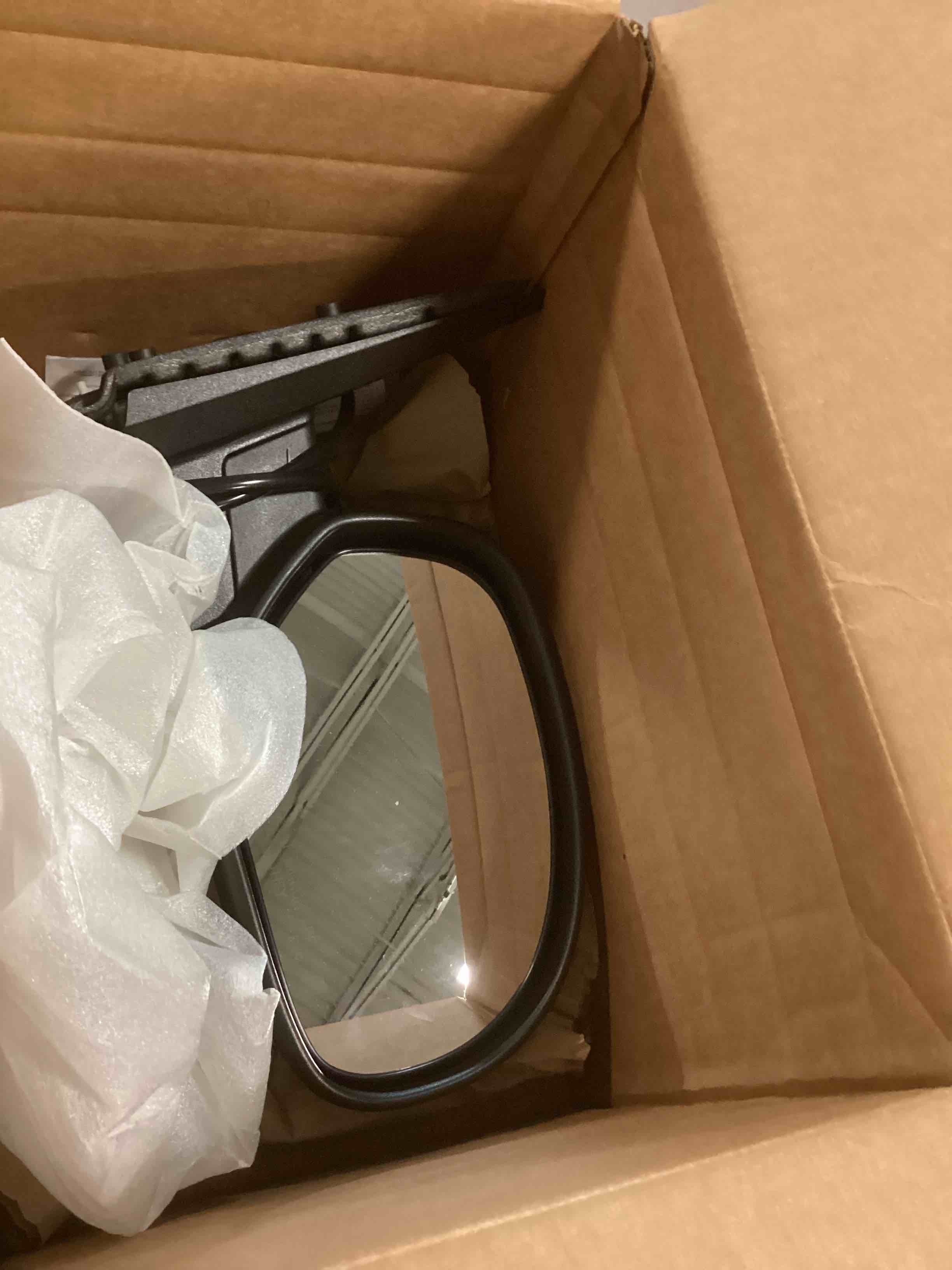 https://s3.amazonaws.com/lotting-images-prod/bidfta/ORG6814321_1720616333990.jpeg