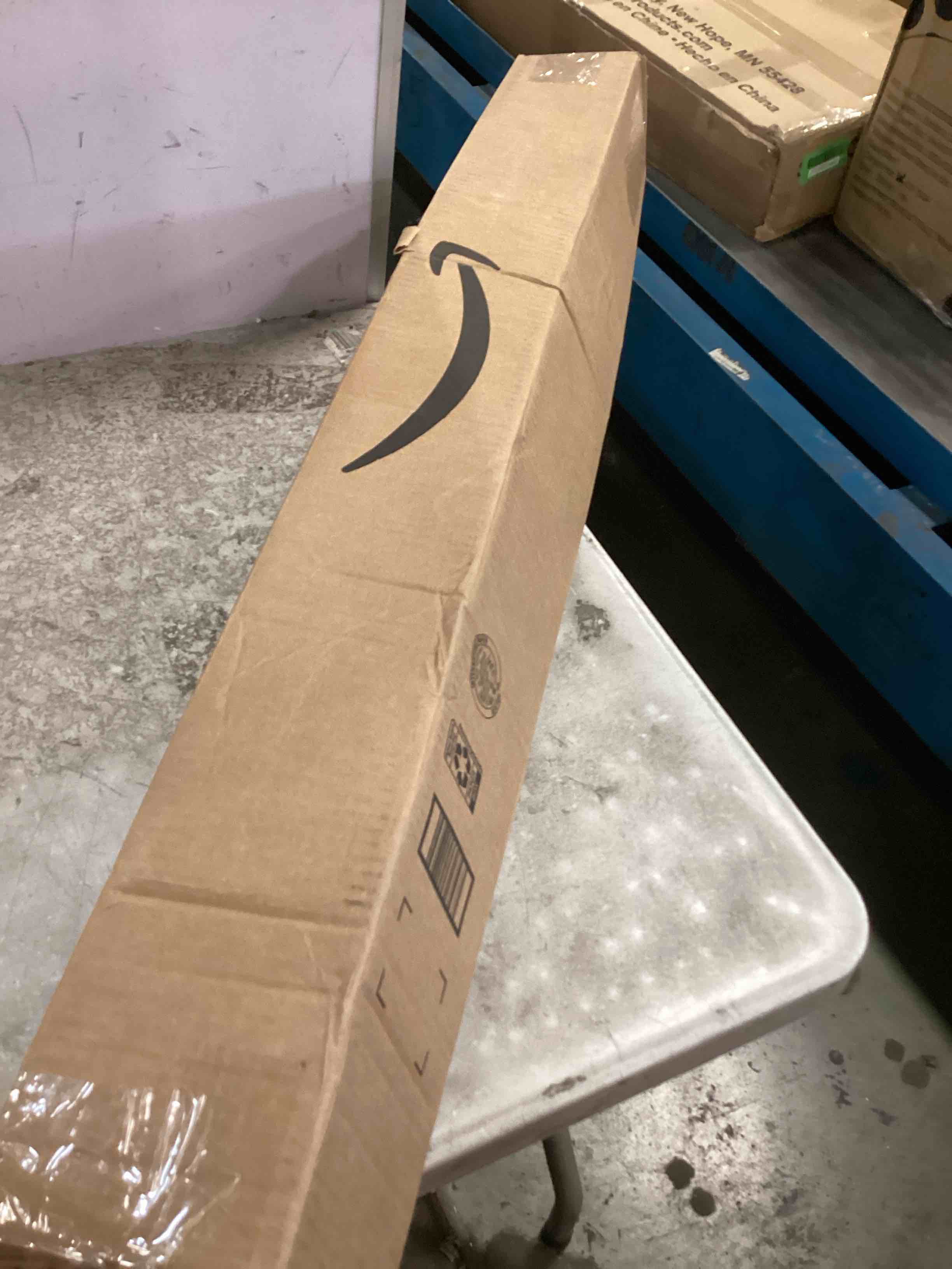 https://s3.amazonaws.com/lotting-images-prod/bidfta/ORG6814489_1720639707923.jpeg