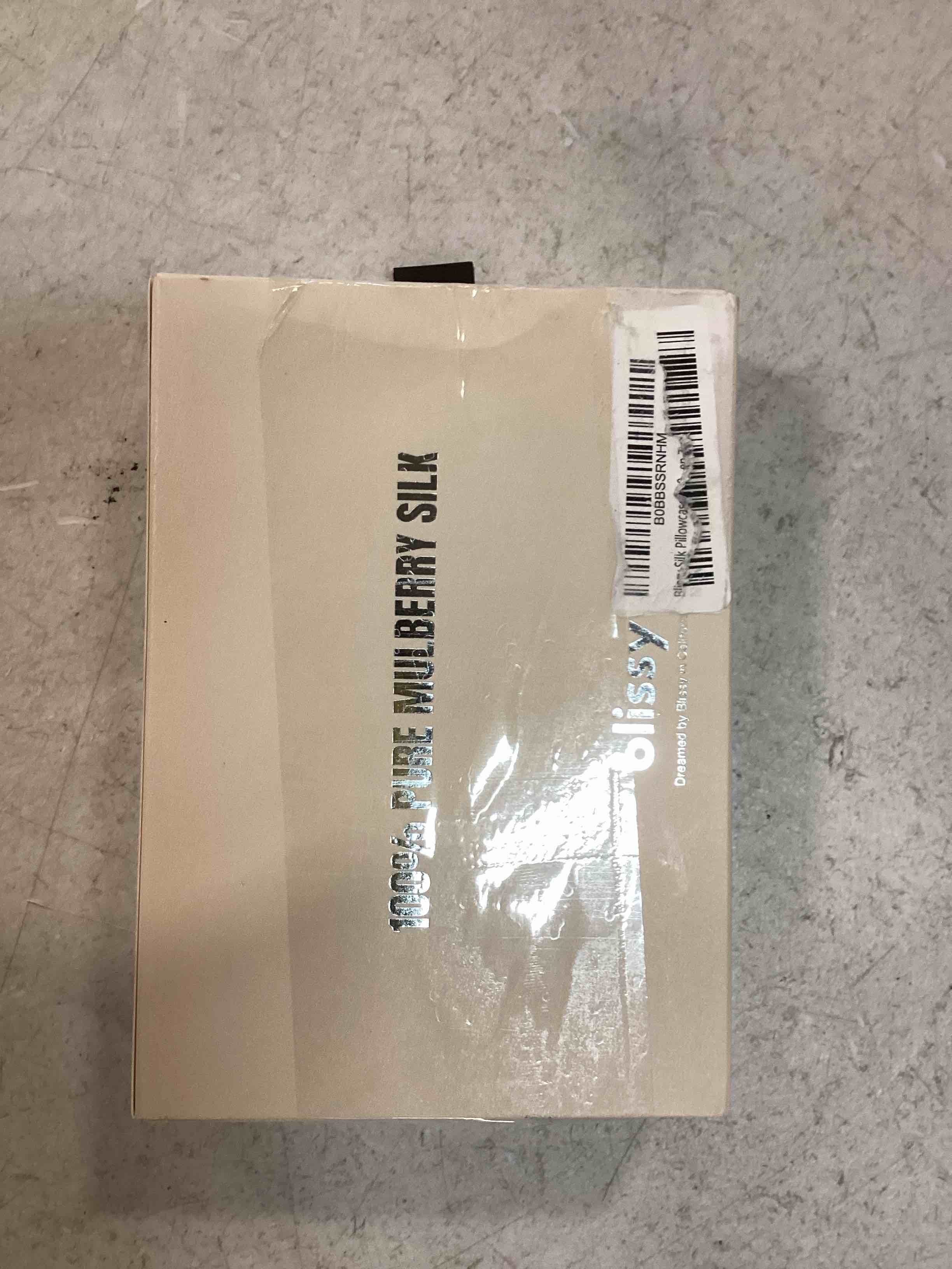 https://s3.amazonaws.com/lotting-images-prod/bidfta/ORG6815056_1720799312072.jpeg