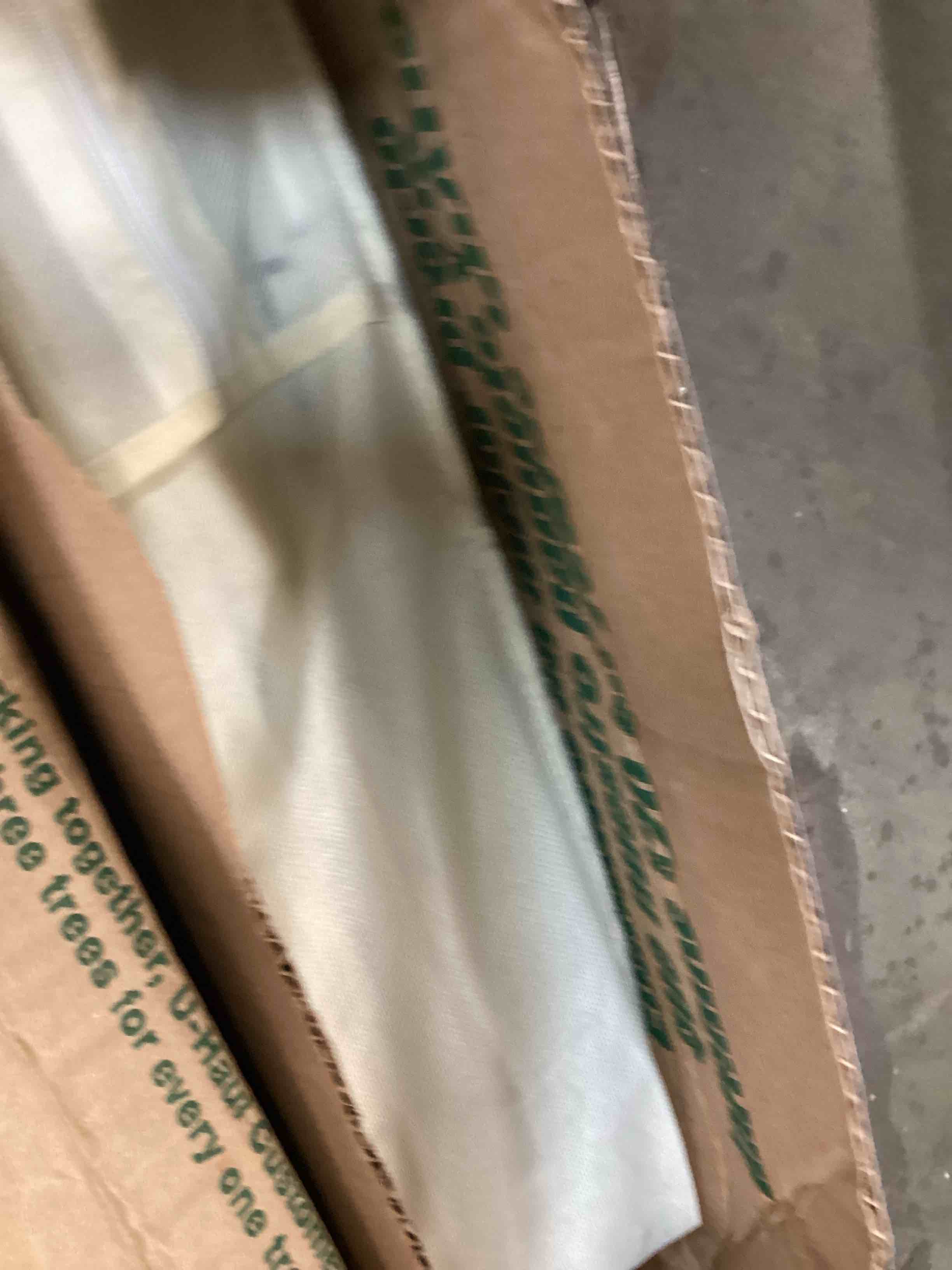 https://s3.amazonaws.com/lotting-images-prod/bidfta/ORG6815366_1721068610233.jpeg