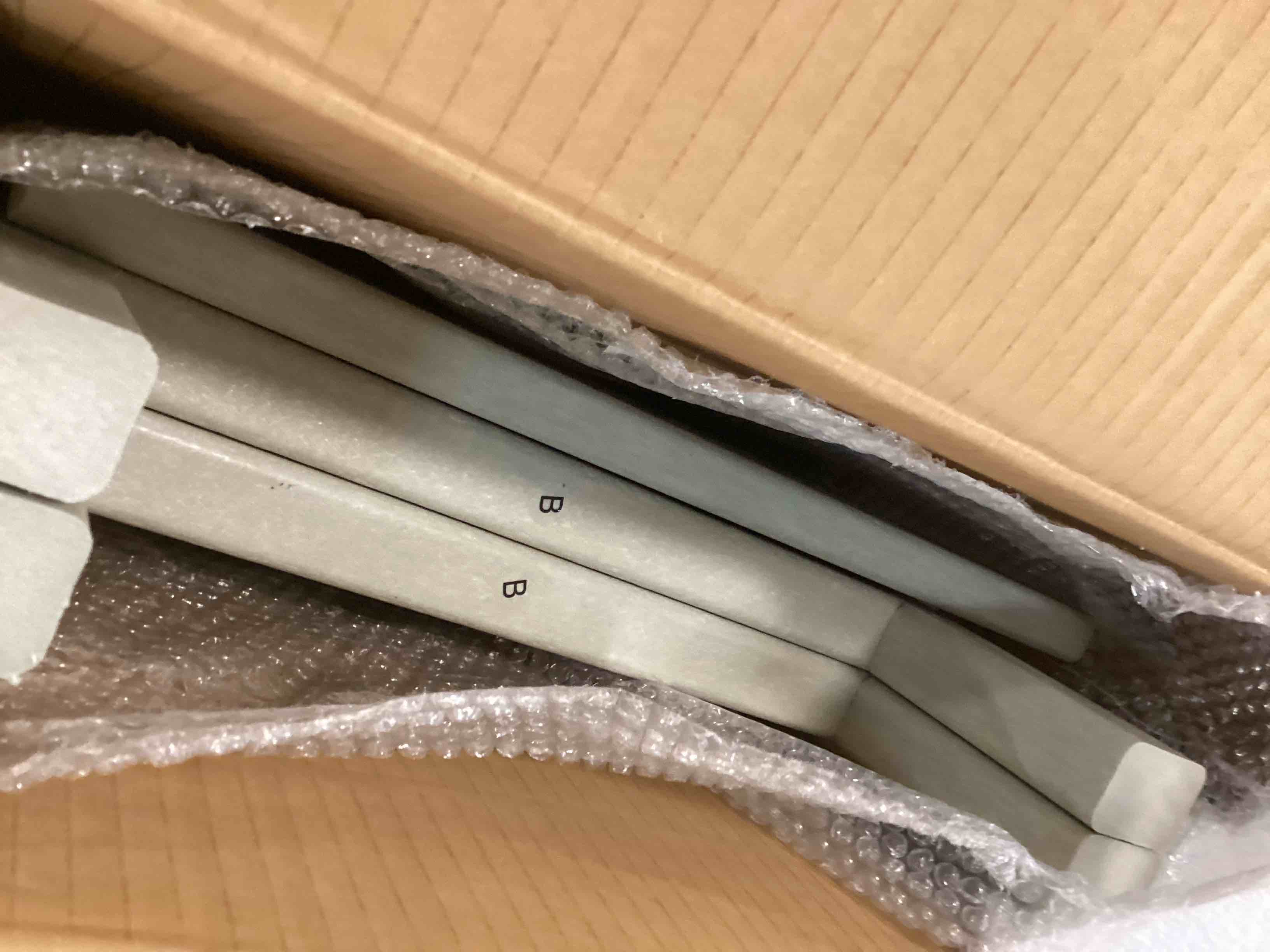https://s3.amazonaws.com/lotting-images-prod/bidfta/ORG6816511_1719836675551.jpeg