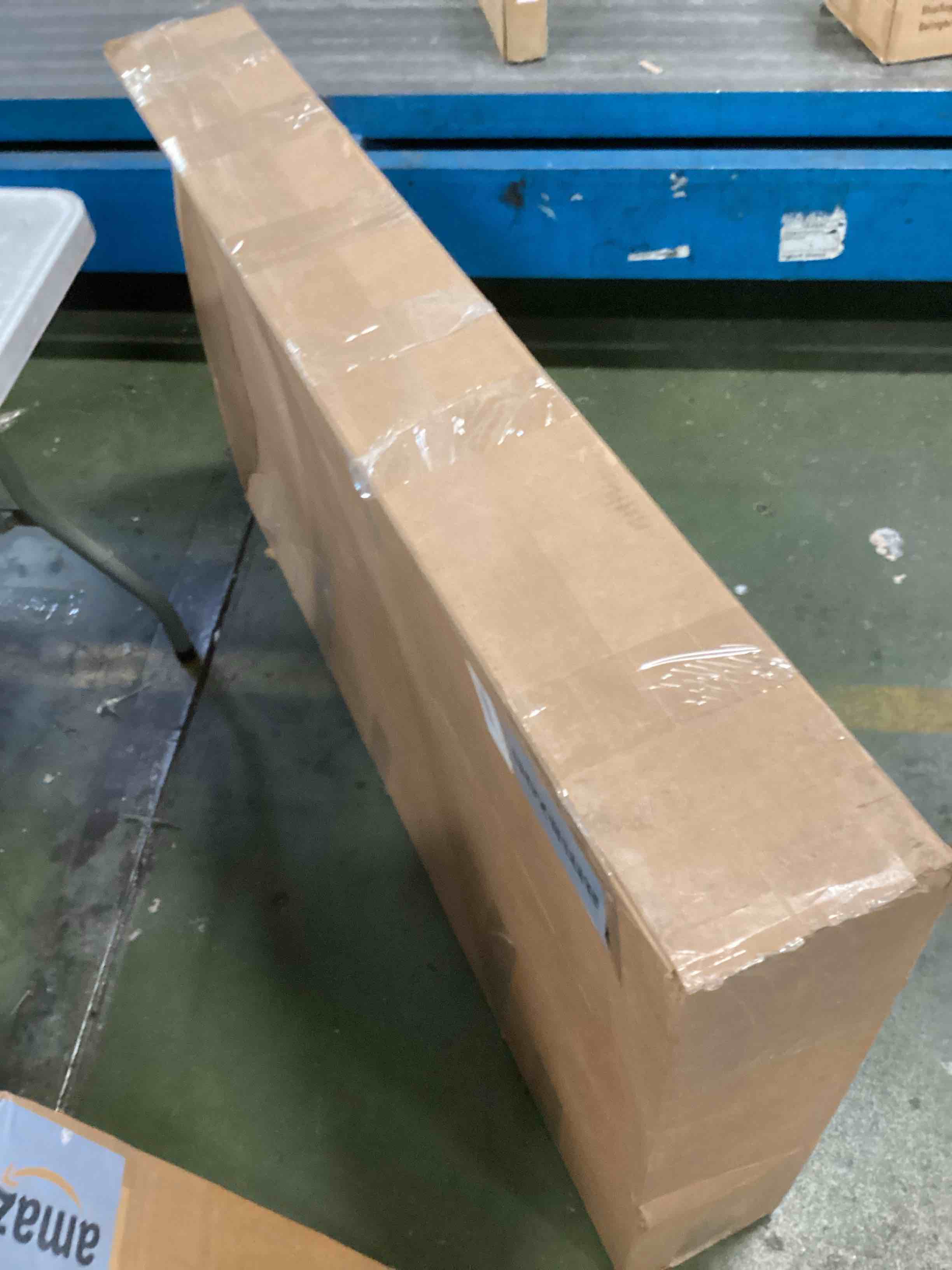 https://s3.amazonaws.com/lotting-images-prod/bidfta/ORG6817519_1720200436791.jpeg