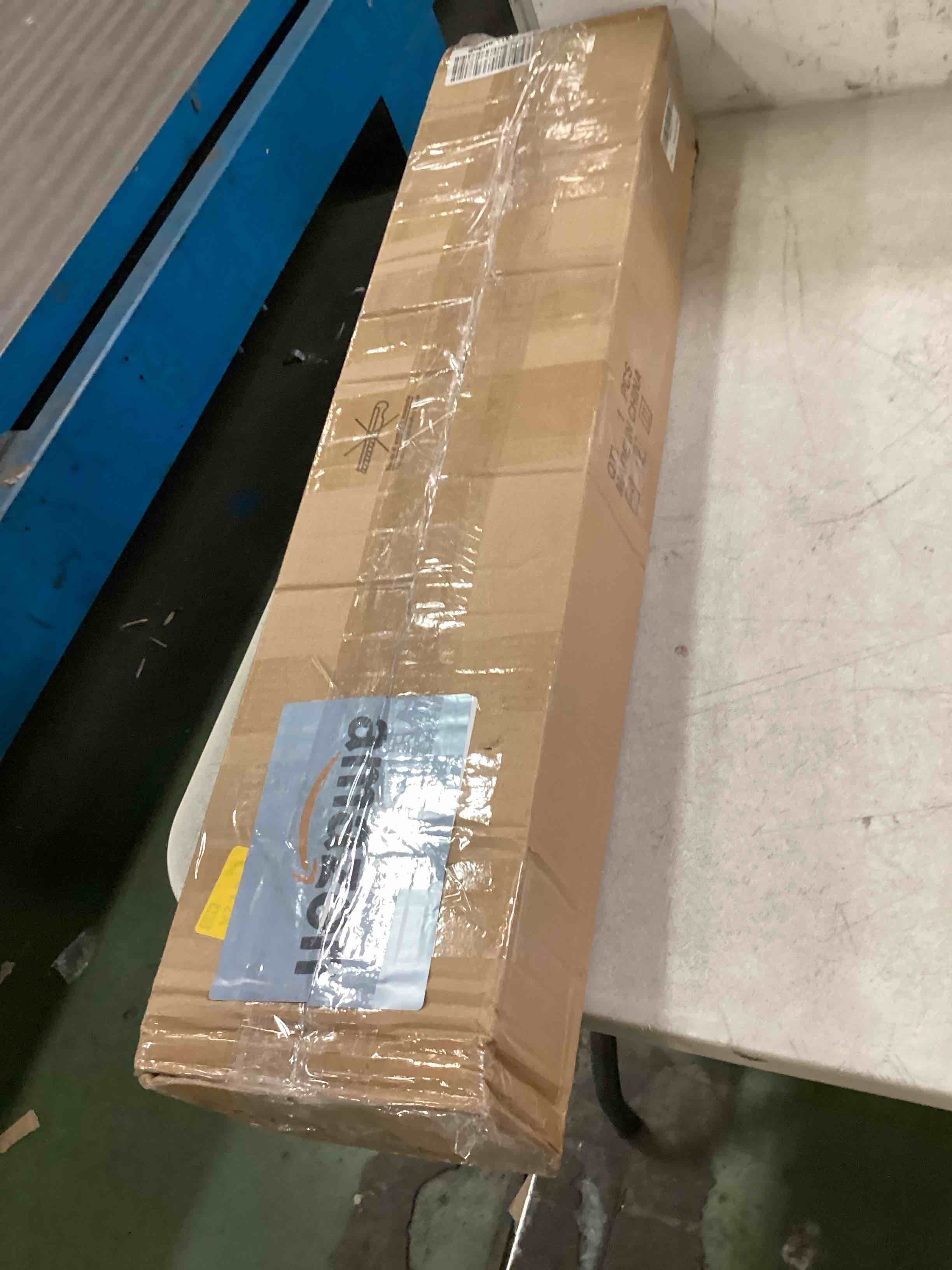https://s3.amazonaws.com/lotting-images-prod/bidfta/ORG6818229_1721048647939.jpeg