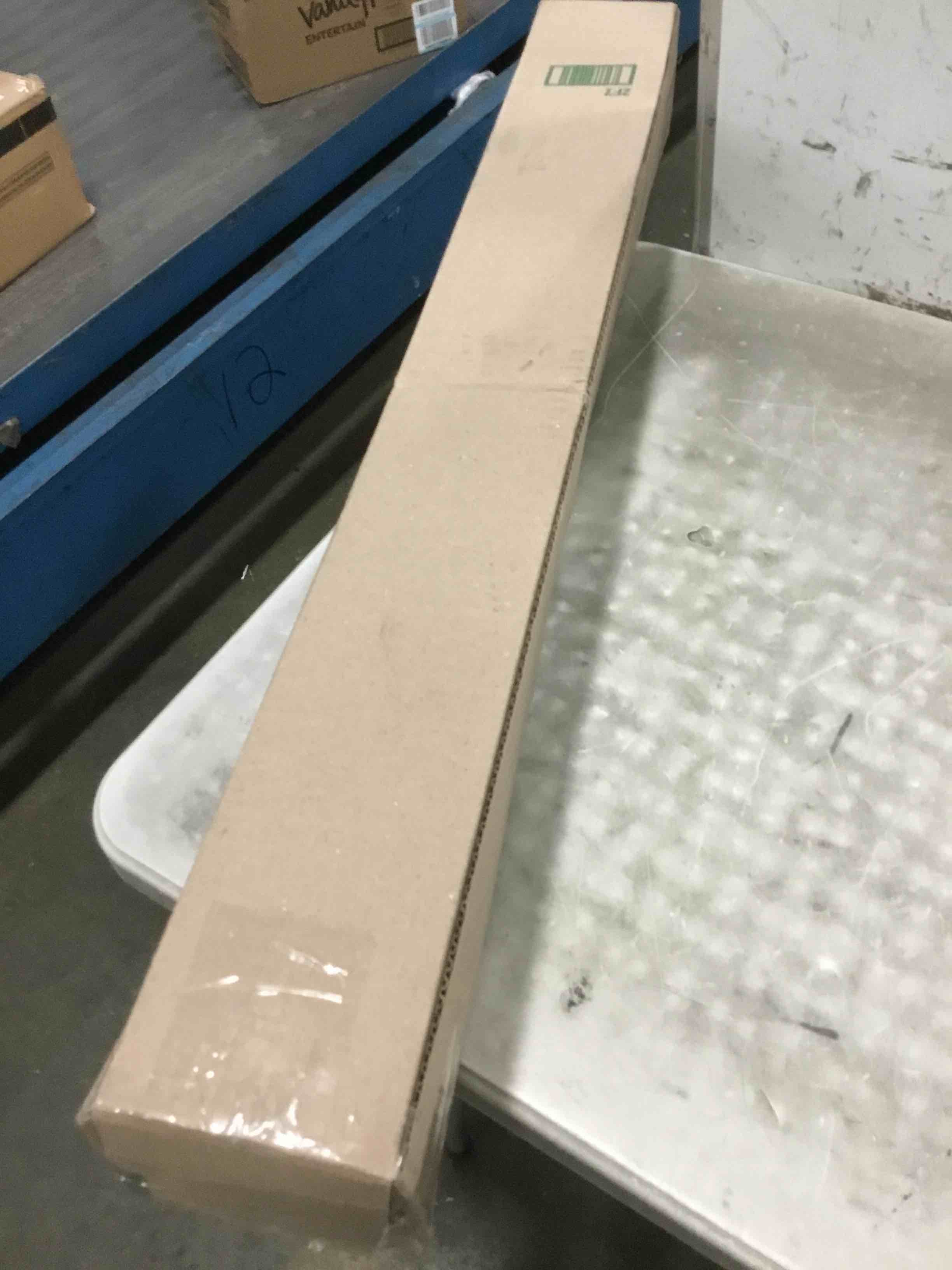 https://s3.amazonaws.com/lotting-images-prod/bidfta/ORG6819646_1721133709727.jpeg